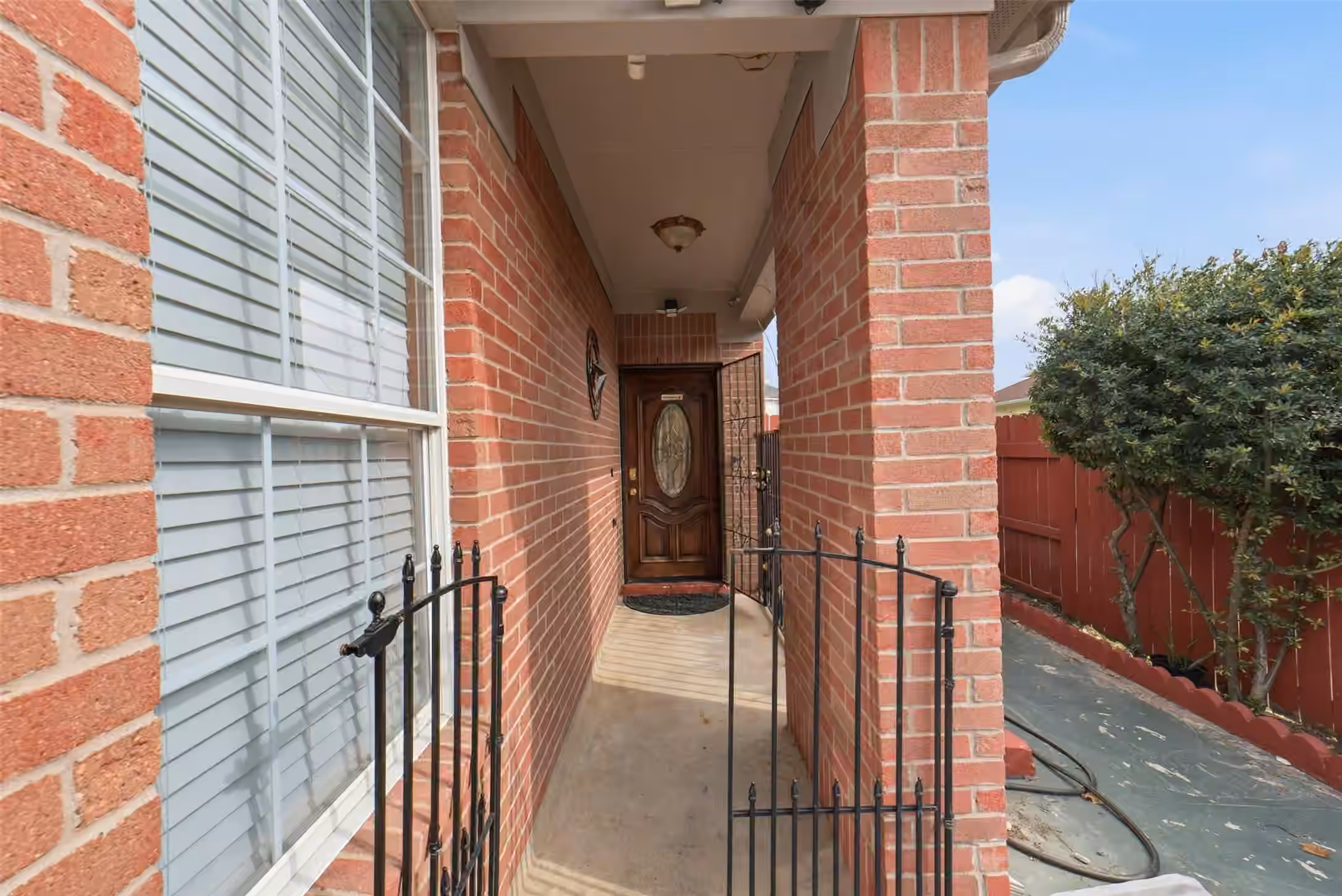 Photo 3 of 19614 Jackson Brook Way, Cypress, TX