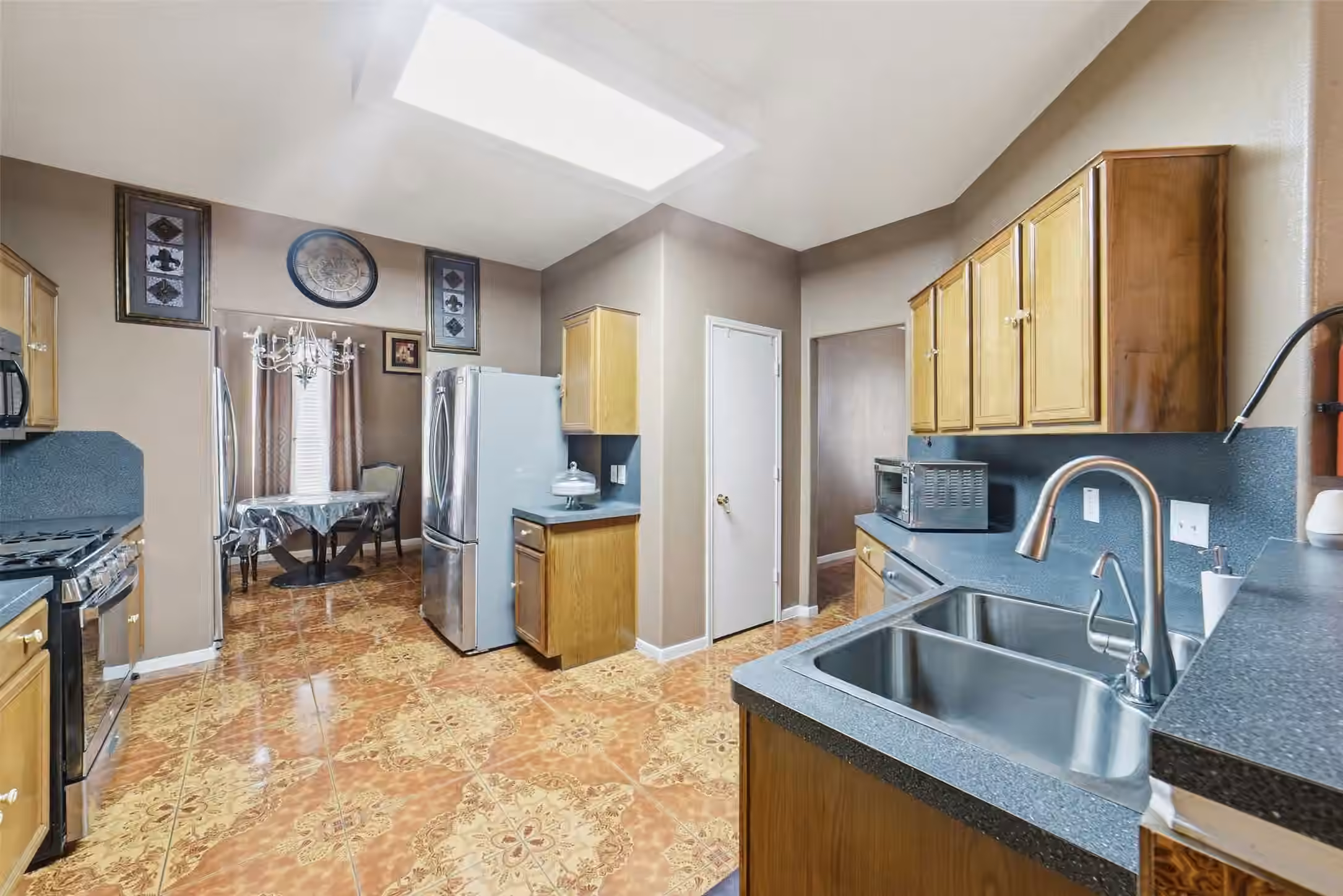 Photo 7 of 19614 Jackson Brook Way, Cypress, TX