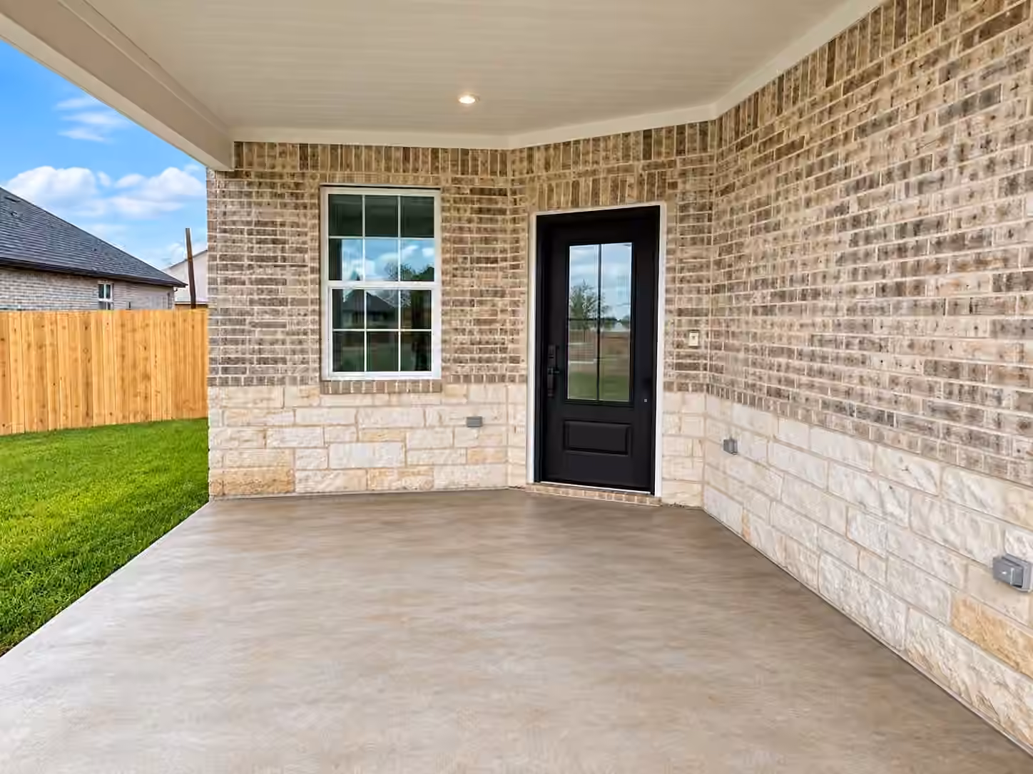 Photo 2 of 2958 Garzita Court, Wharton, TX