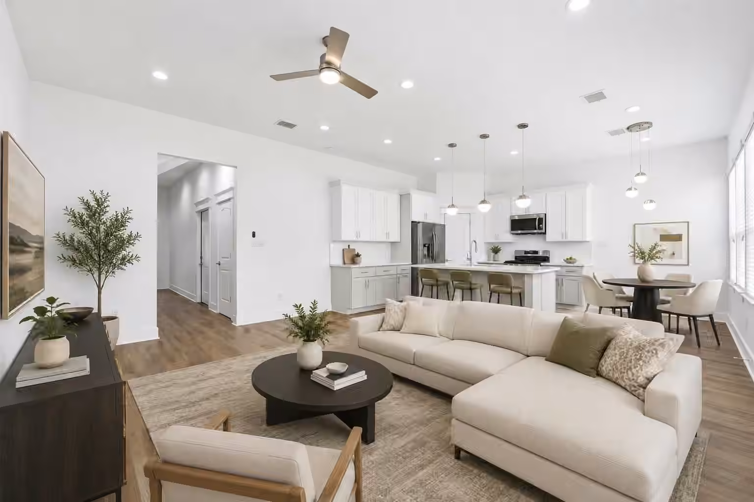 Photo 3 of 2825 De Soto Street, Houston, TX