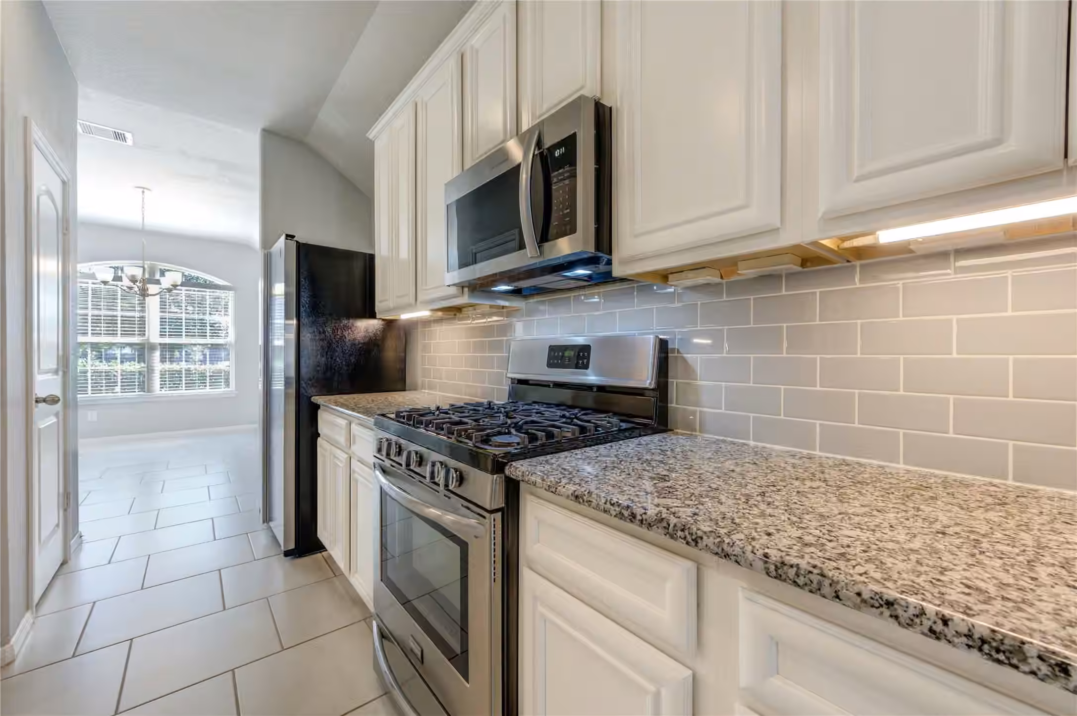 Photo 5 of 18107 Svensson Slade Lane, Houston, TX