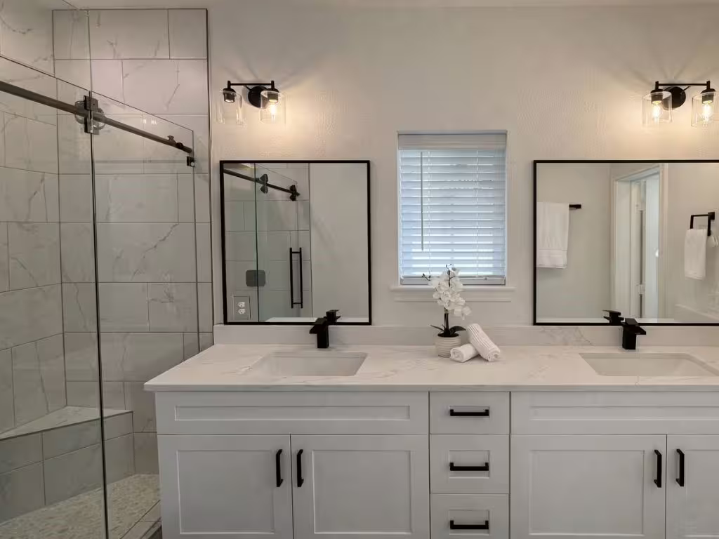 Photo 6 of 1855 East Lake Drive, Huntsville, TX
