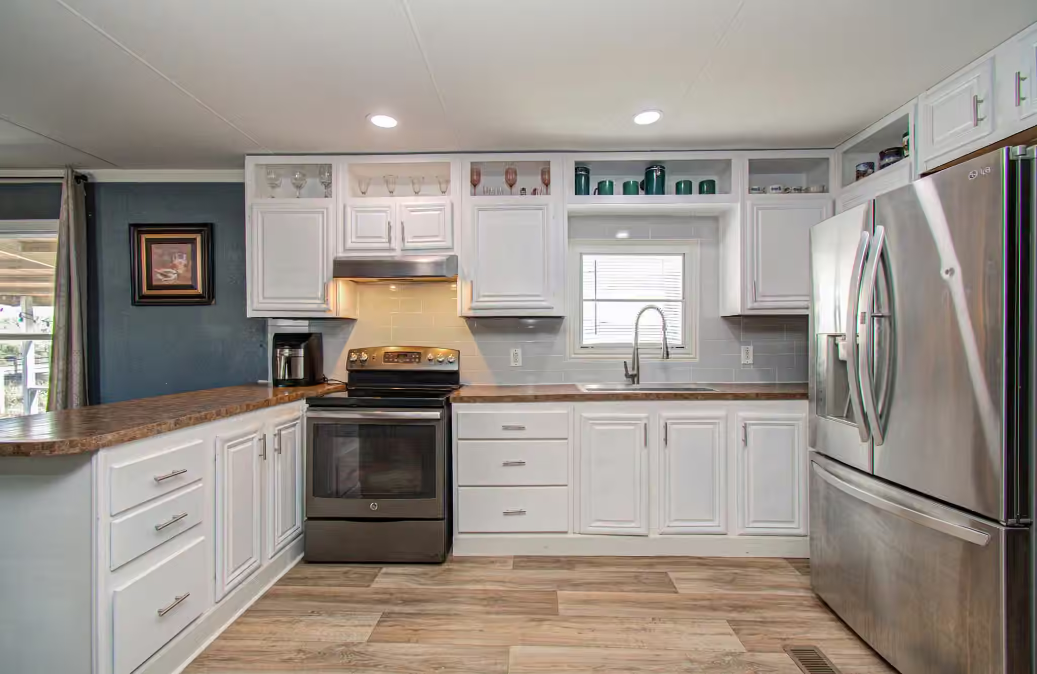 Photo 3 of 20609 Cochran Road, Hempstead, TX