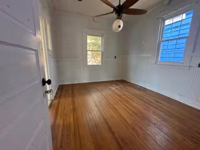 Photo 6 of 1707 18th Street, Galveston, TX