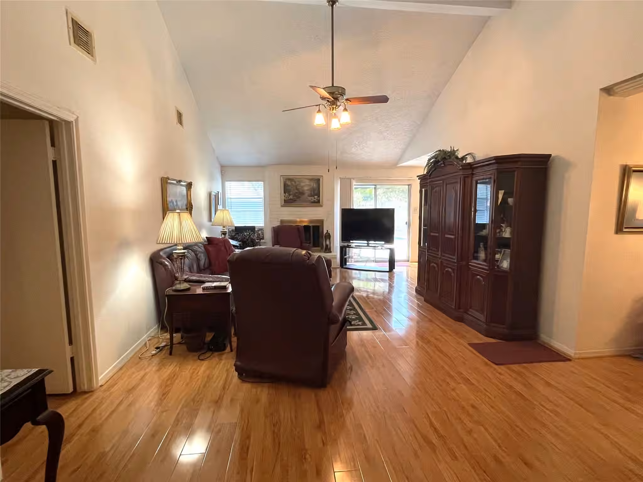Photo 3 of 10219 Crescent Moon Drive, Houston, TX