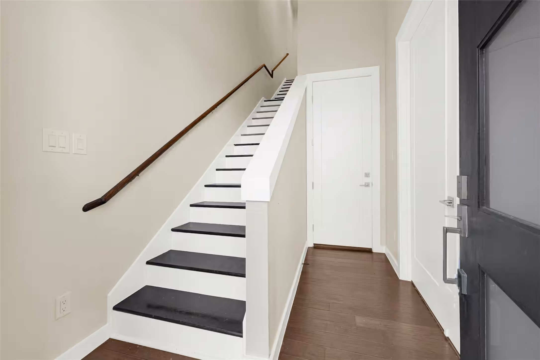 Photo 6 of 2317 Eagle Street, Houston, TX