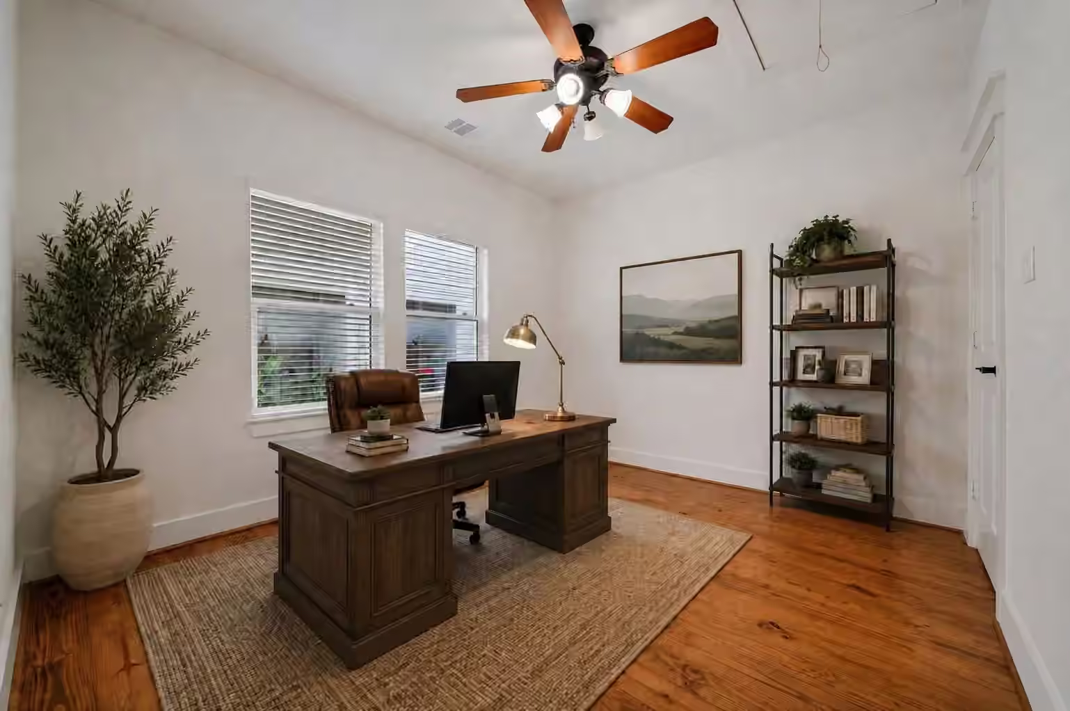 Photo 3 of 108 Riley Lane, Houston, TX