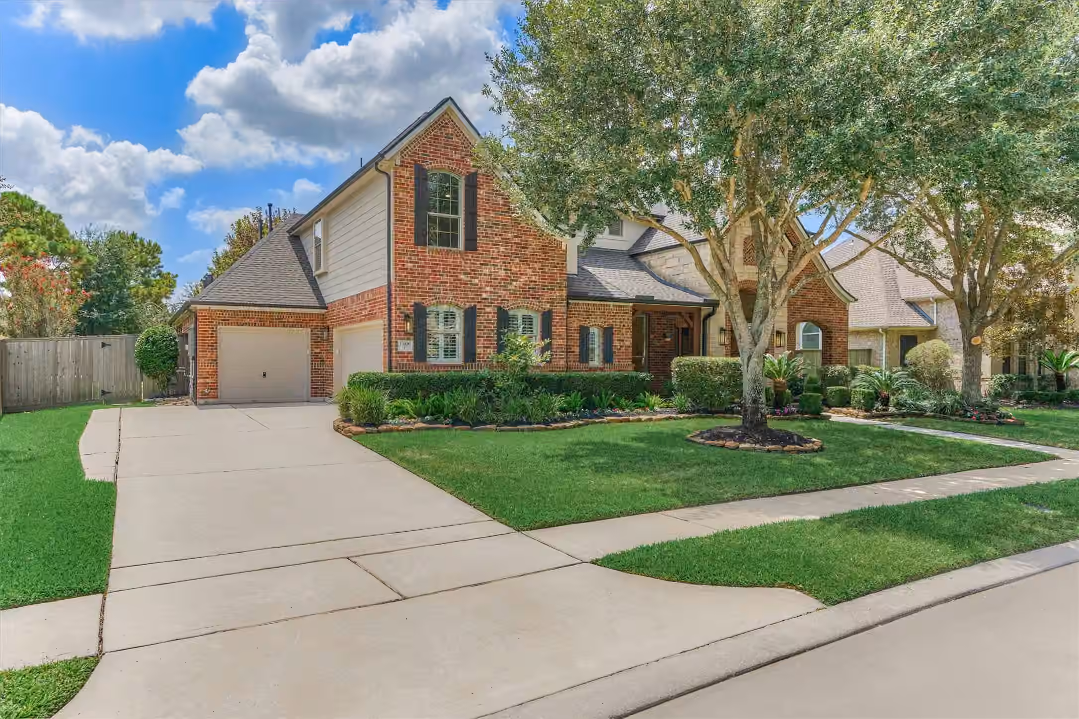 Photo 3 of 13819 Majestic Spring Lane, Humble, TX