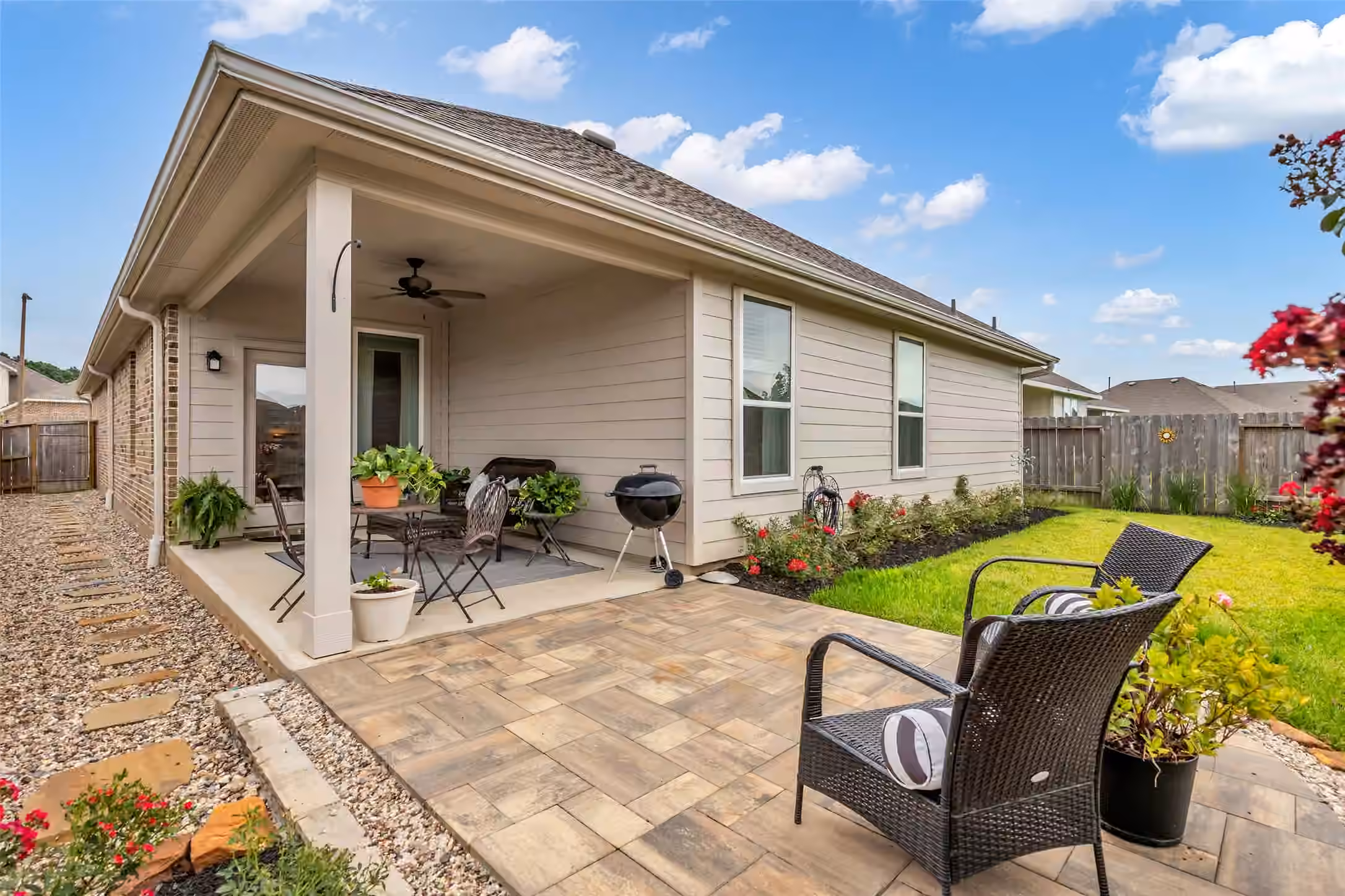 Photo 5 of 1569 Oakdale Crest Road, Montgomery, TX