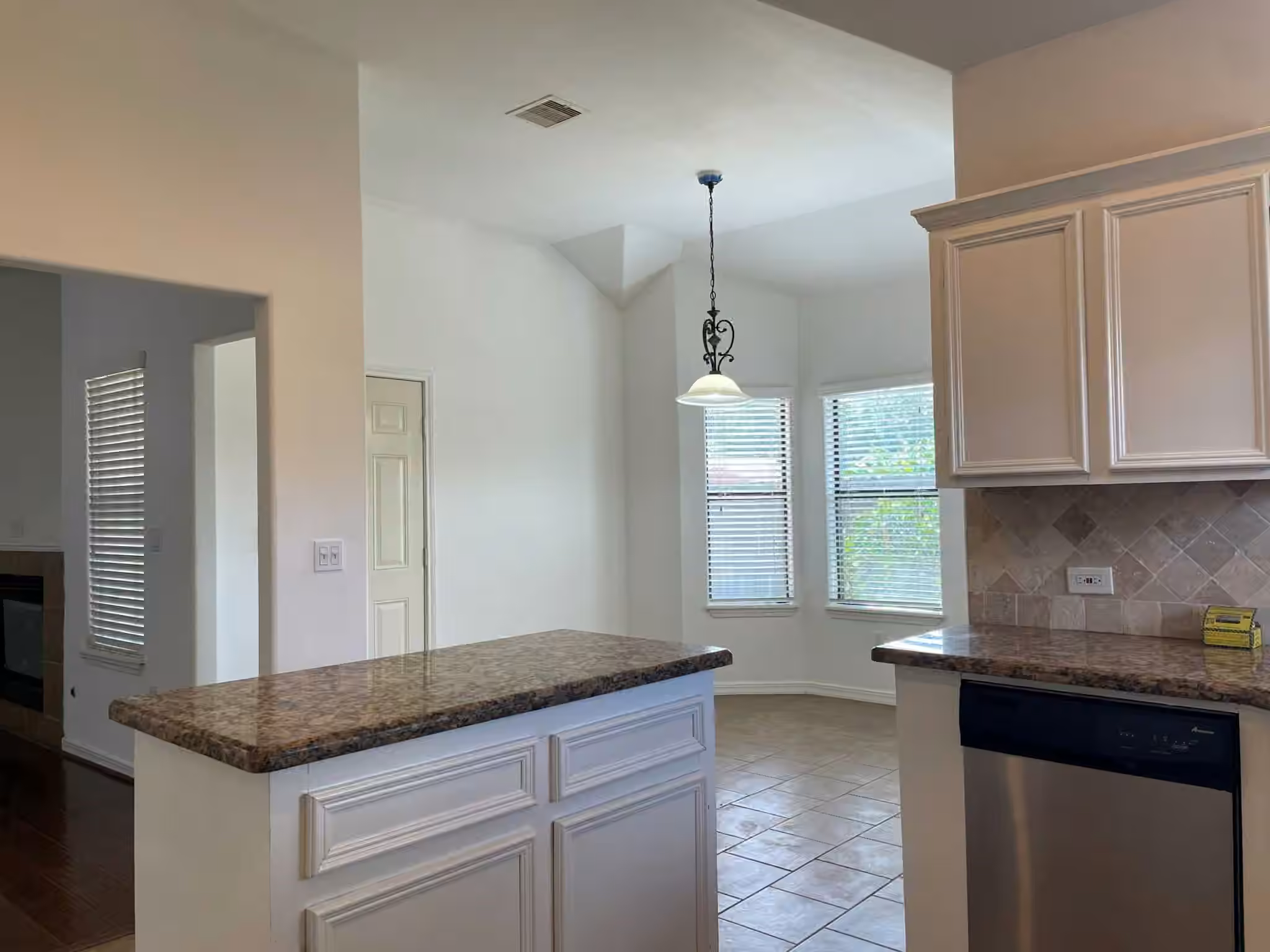 Photo 6 of 3910 Cork Drive, Houston, TX