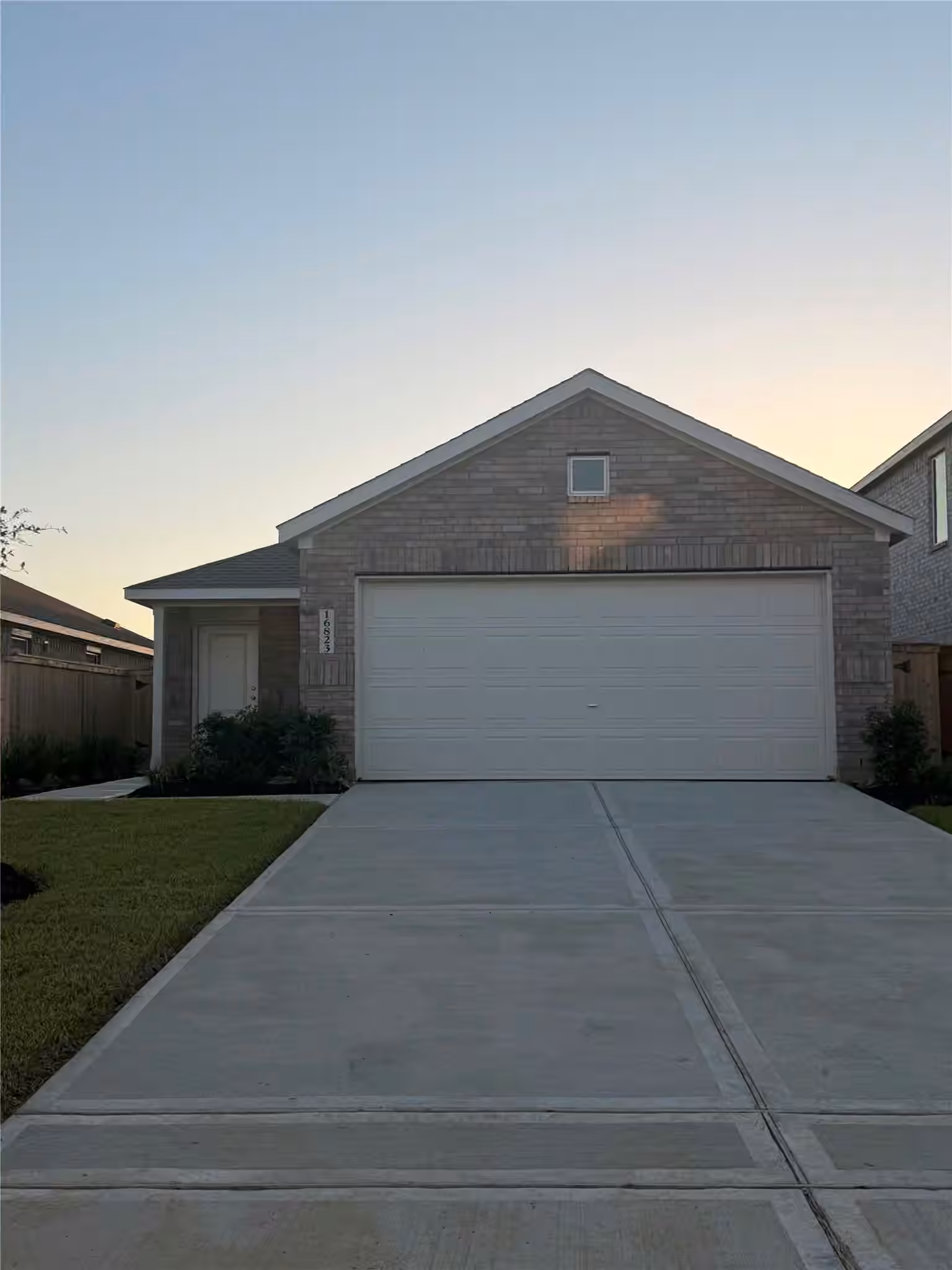 Photo of 16823 Spotted Oak Drive, Hockley, TX