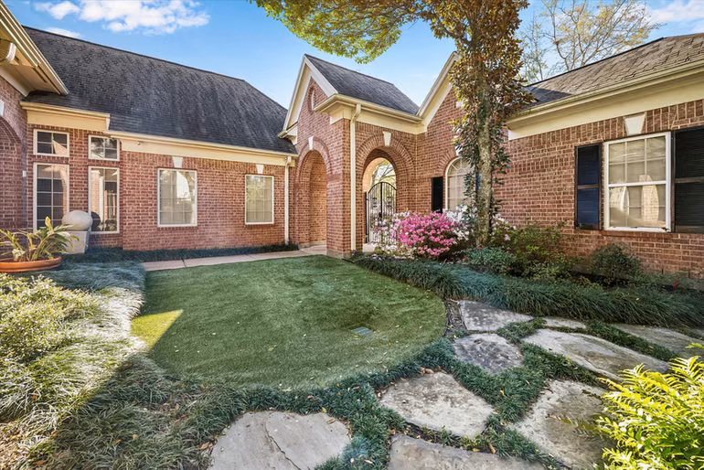 Photo 4 of 11426 Noblewood Crest Lane, Houston, TX