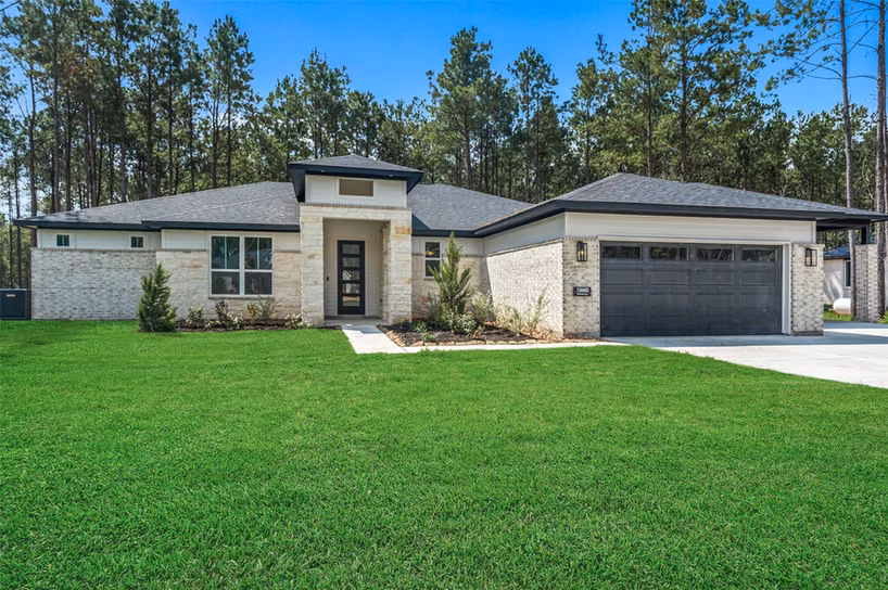 Photo of 13660 Armstrong Street, Conroe, TX 77303