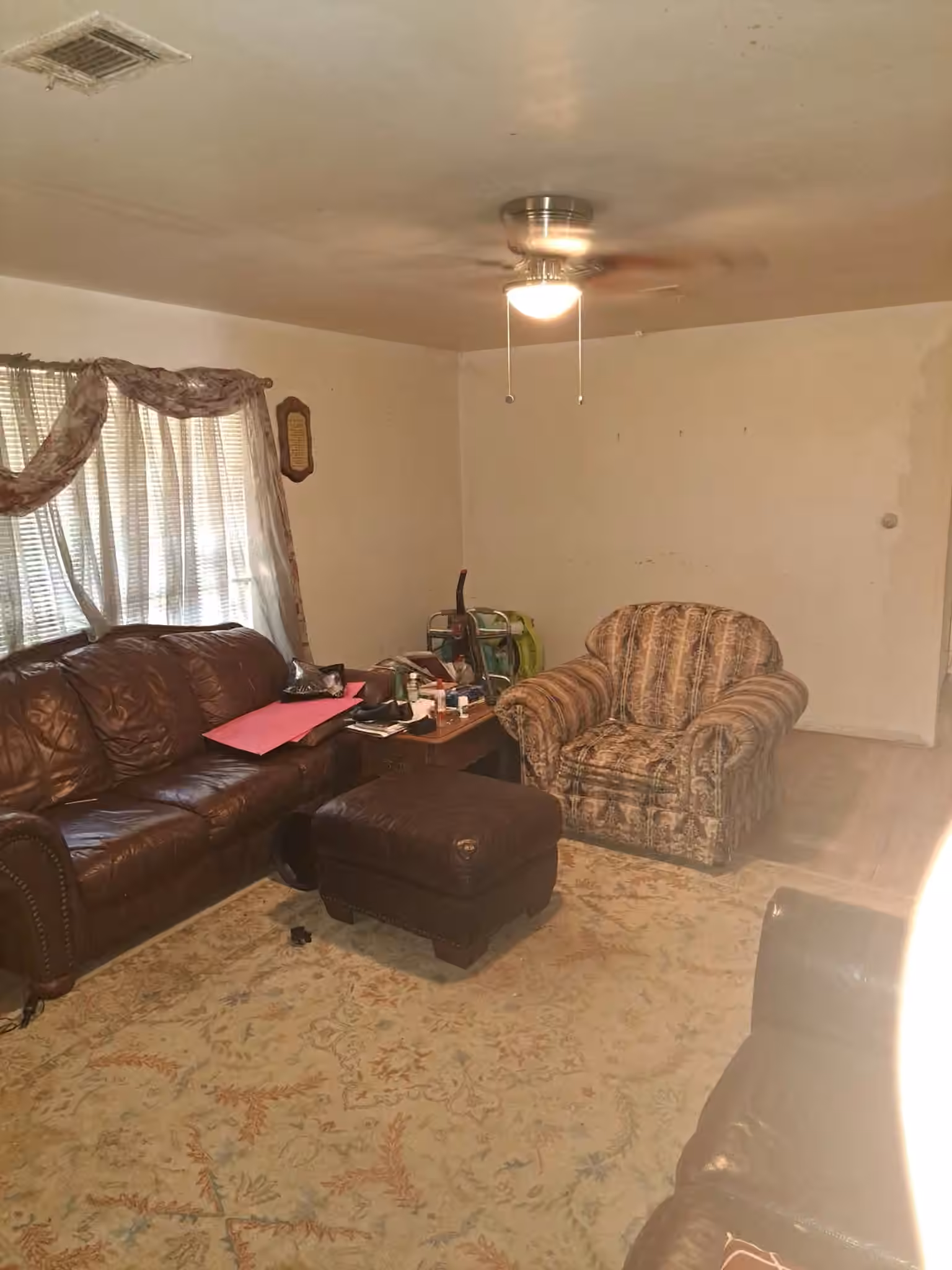 Photo 3 of 102 Amanda Street, Conroe, TX