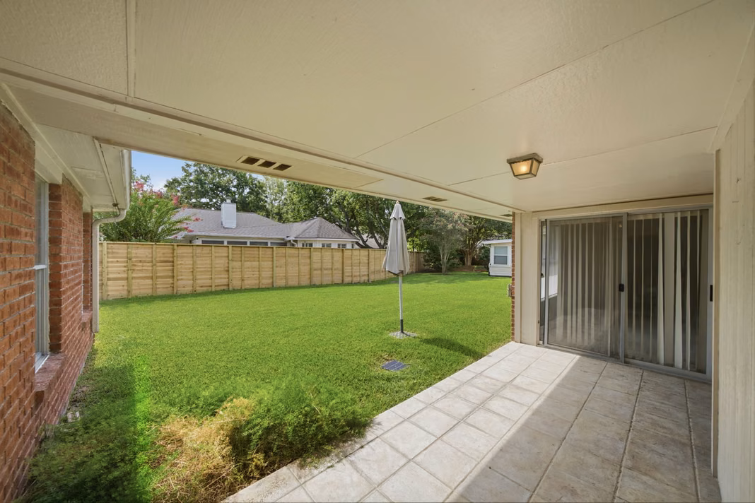 Photo 5 of 707 Laurel Grove Lane, Pearland, TX