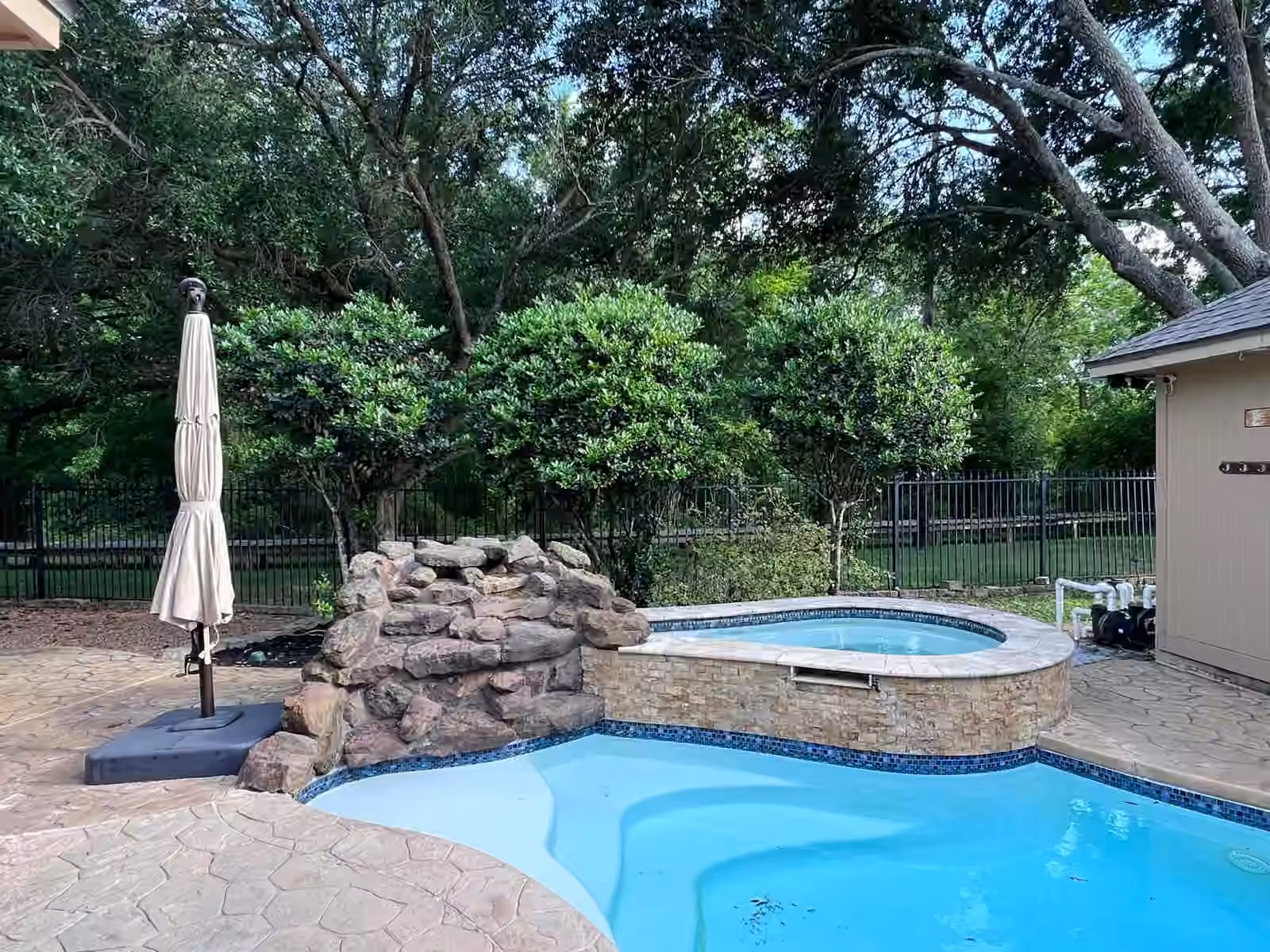 Photo of 4519 Castlewood Street, Sugar Land, TX 77479