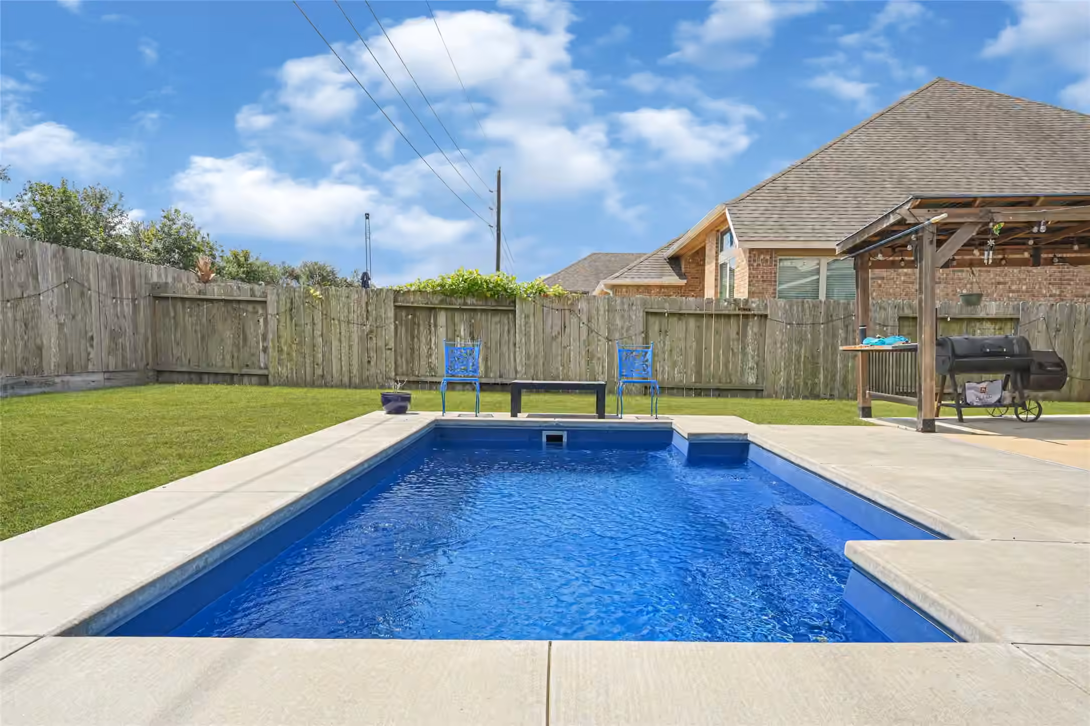 Photo 4 of 19422 Lake Ridge Drive, Manvel, TX