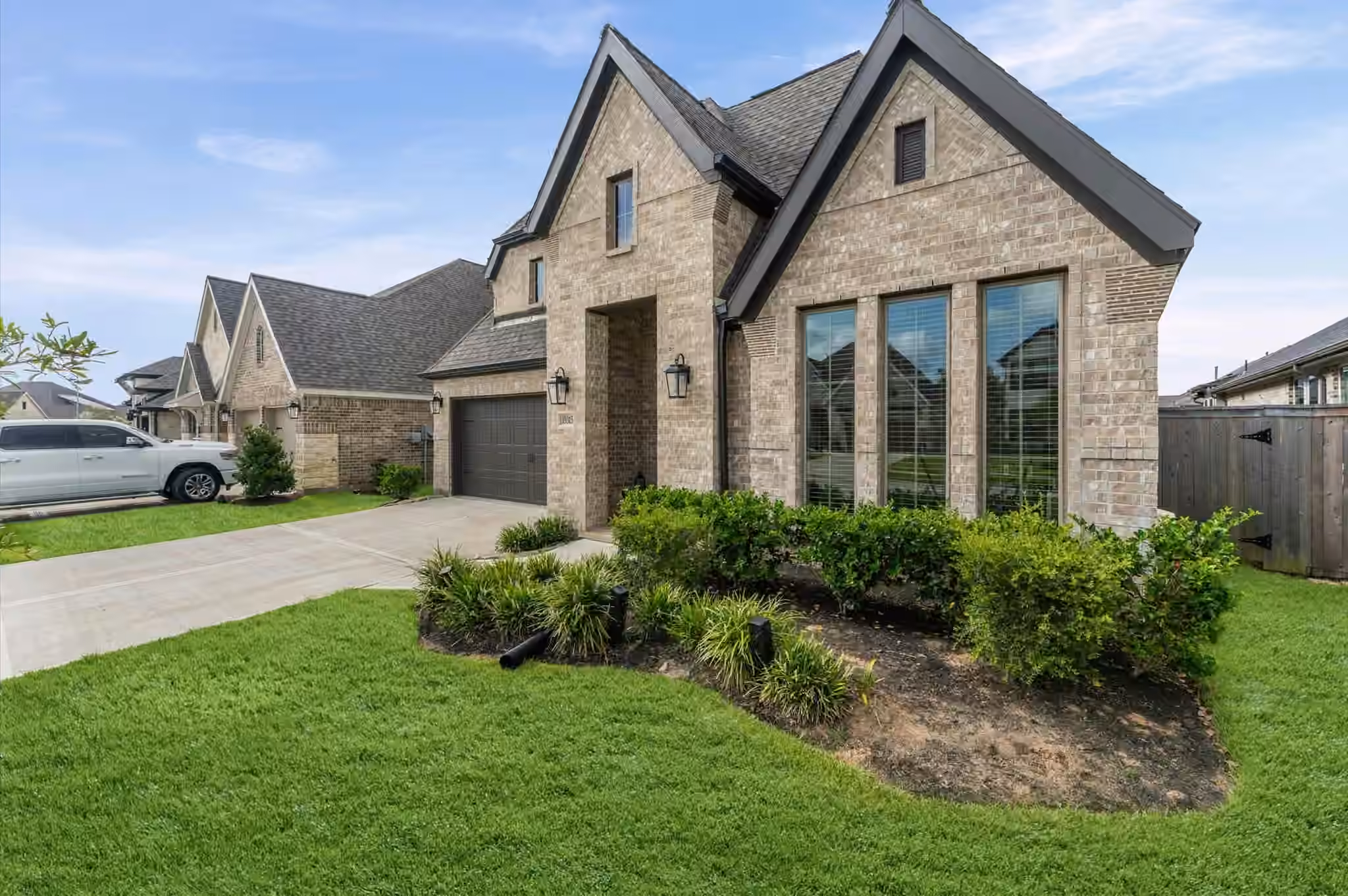 Photo 2 of 19315 Stagecoach Breeze Lane, Tomball, TX
