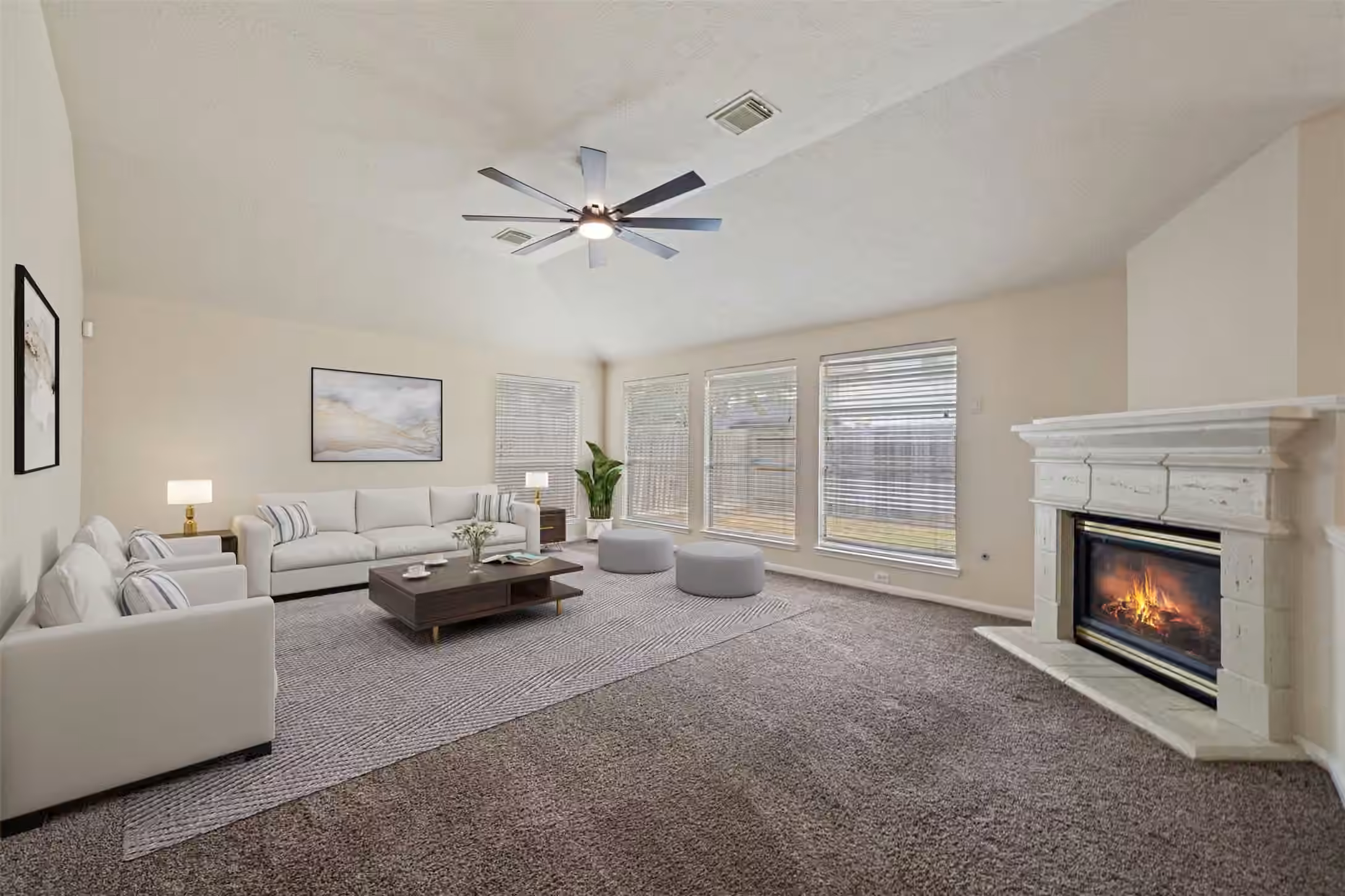 Photo 4 of 10902 Trail Ridge Drive, Houston, TX