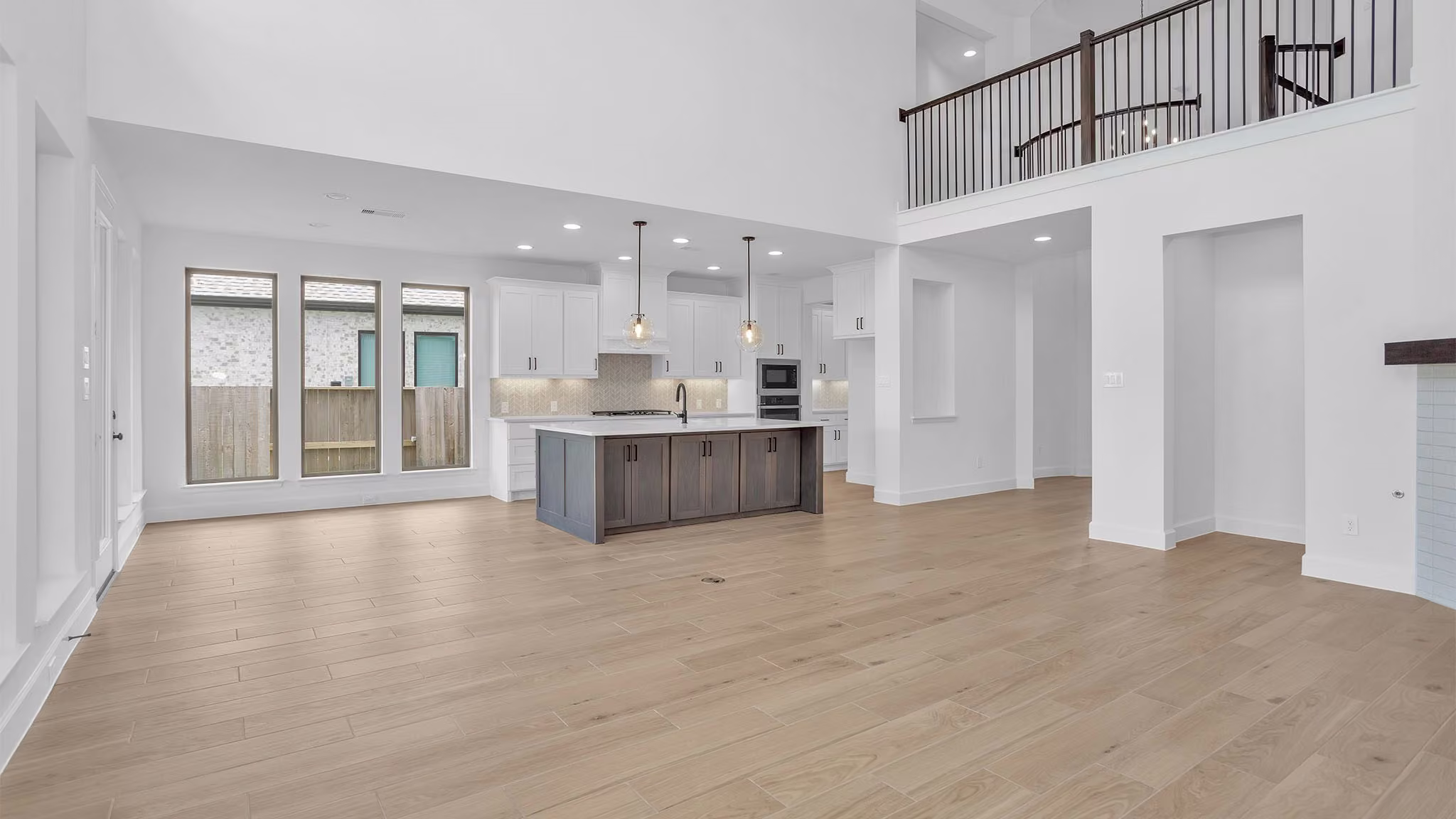 Photo 5 of 6535 Yellow Rose Court, Manvel, TX