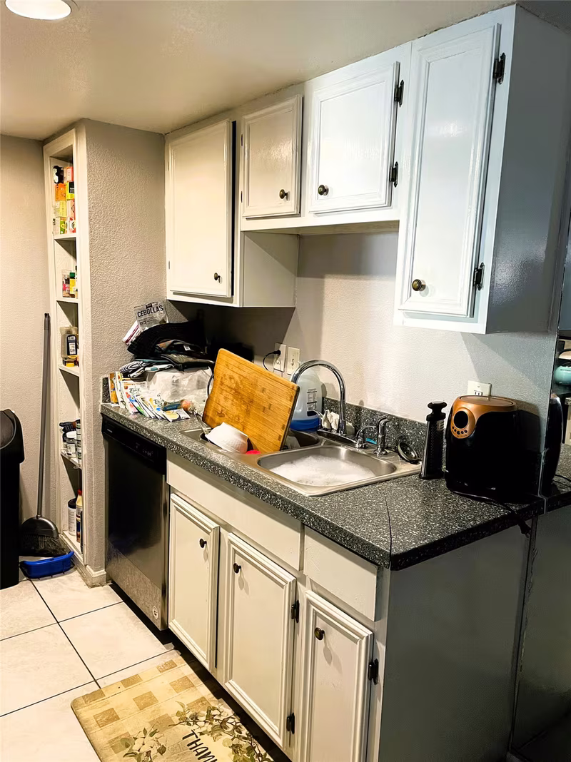 Photo 3 of 7402 Alabonson Road 108, Houston, TX