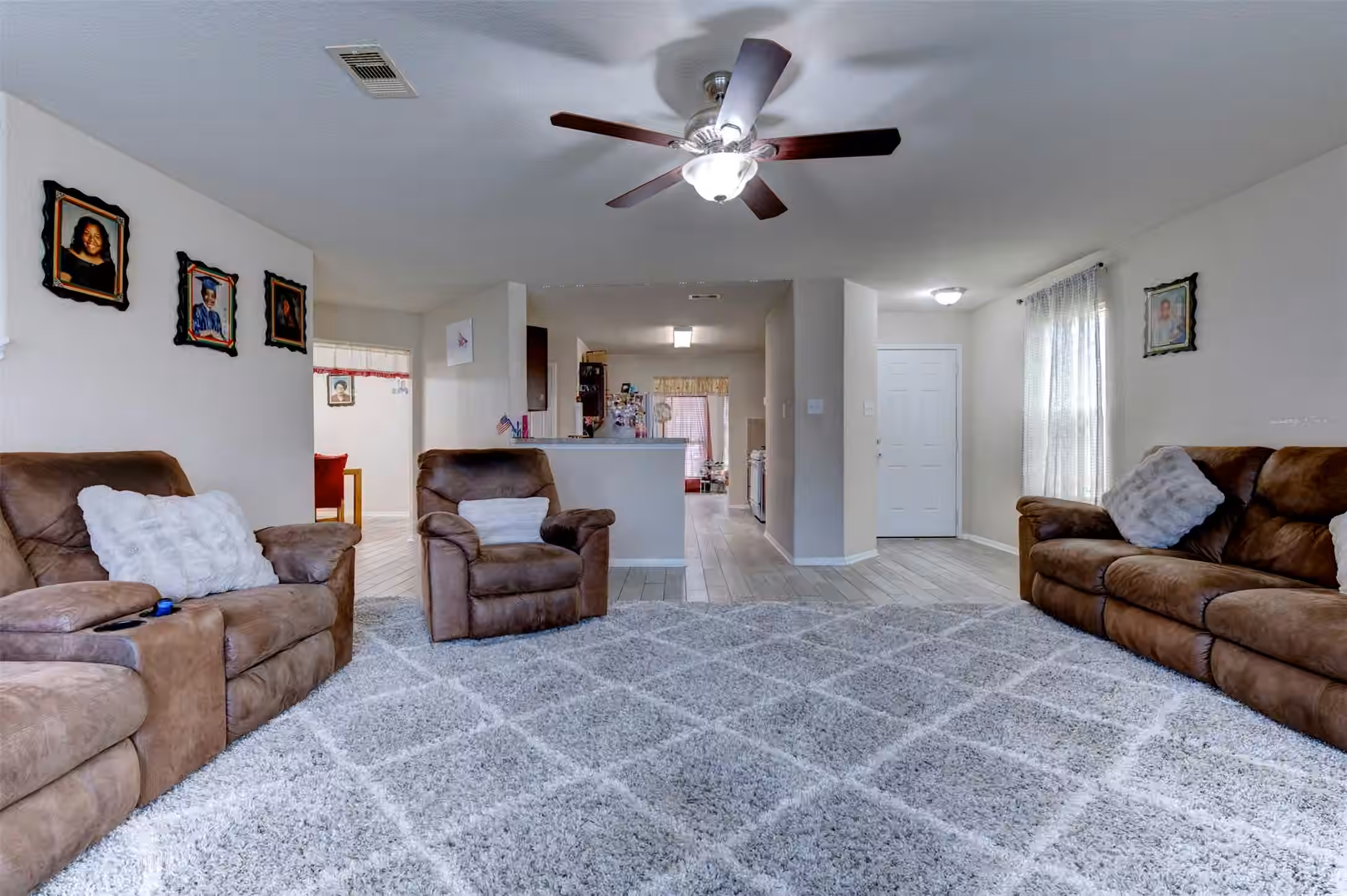 Photo 6 of 11027 E Fall Fern Circle, Houston, TX