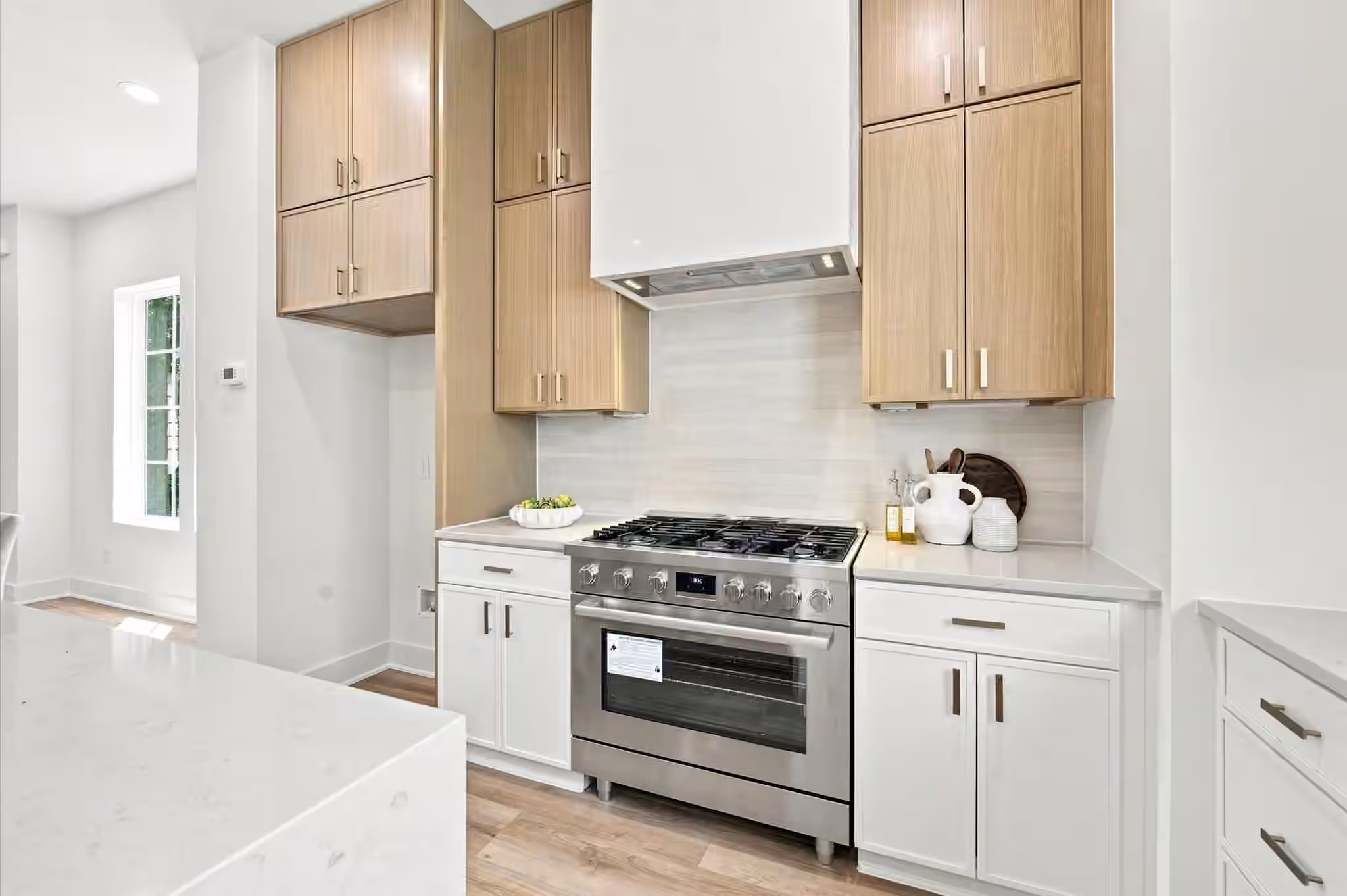 Photo 6 of 1107 E 24th Street, Houston, TX