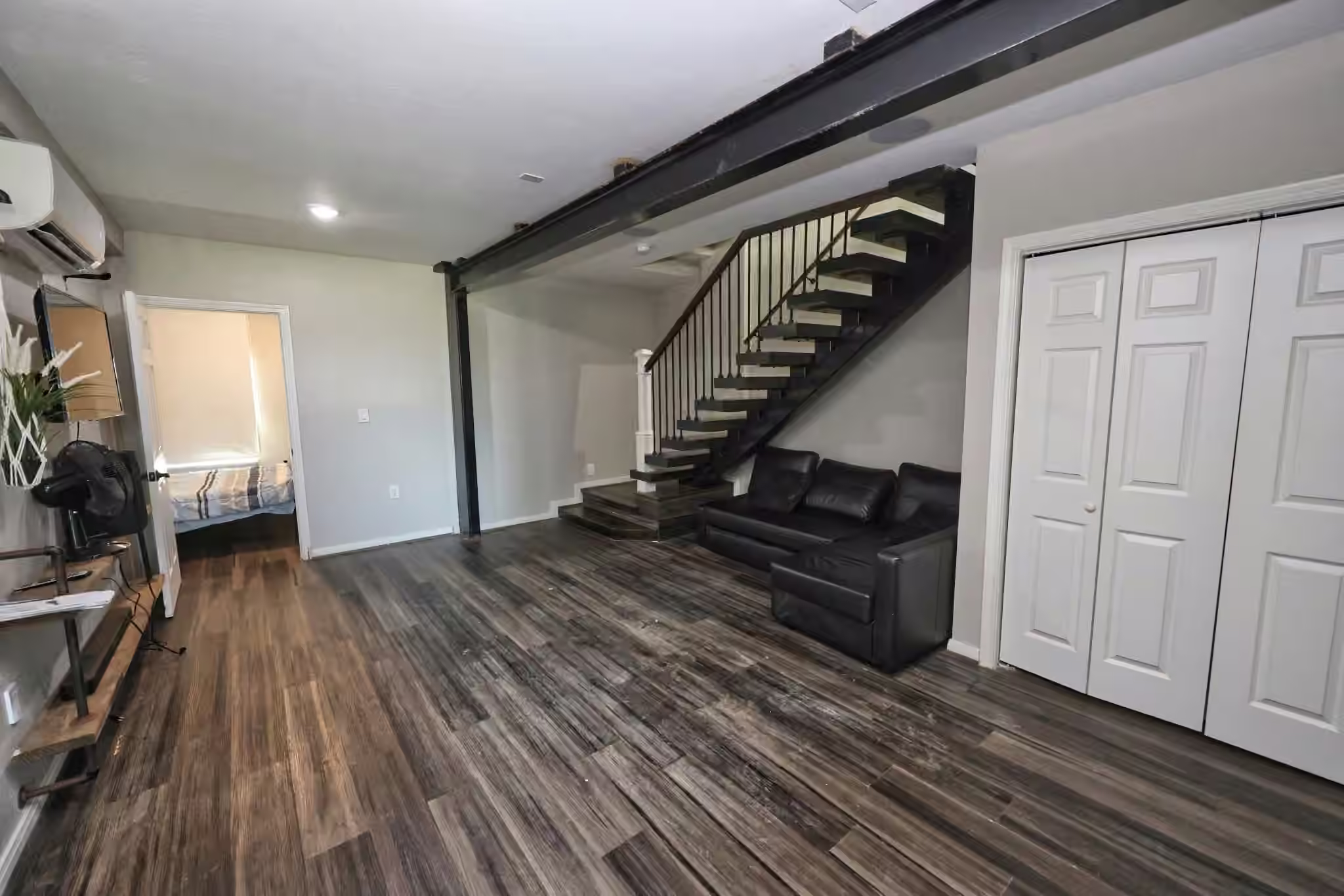 Photo 6 of 4016 Las Palmas Street, Galveston, TX