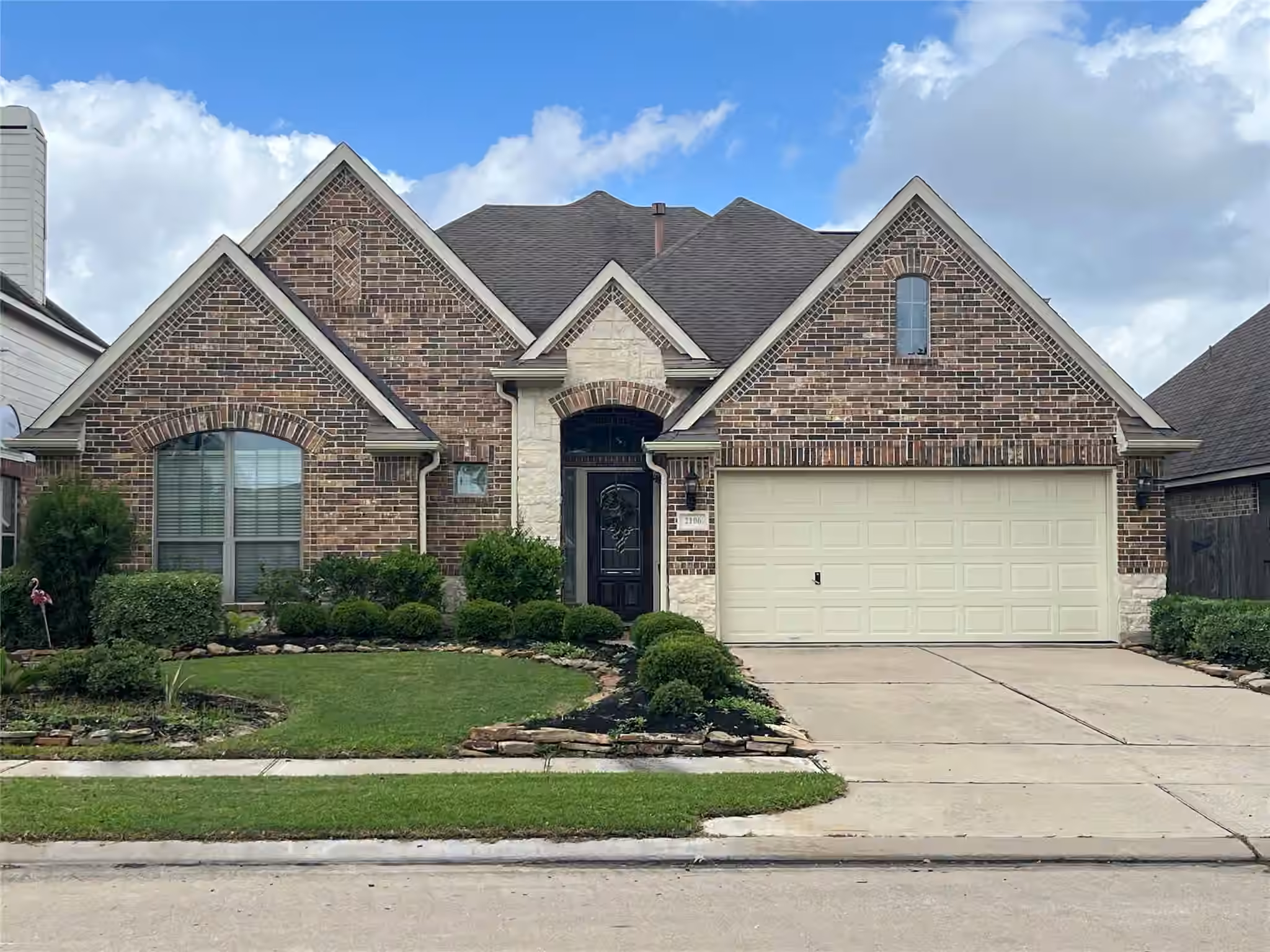 Photo of 2106 Cambridge Bay Drive, Pearland, TX 77584