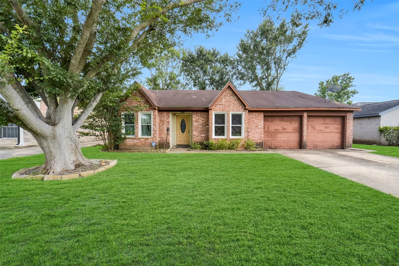 Photo of 1223 River Rock Drive, Missouri City, TX
