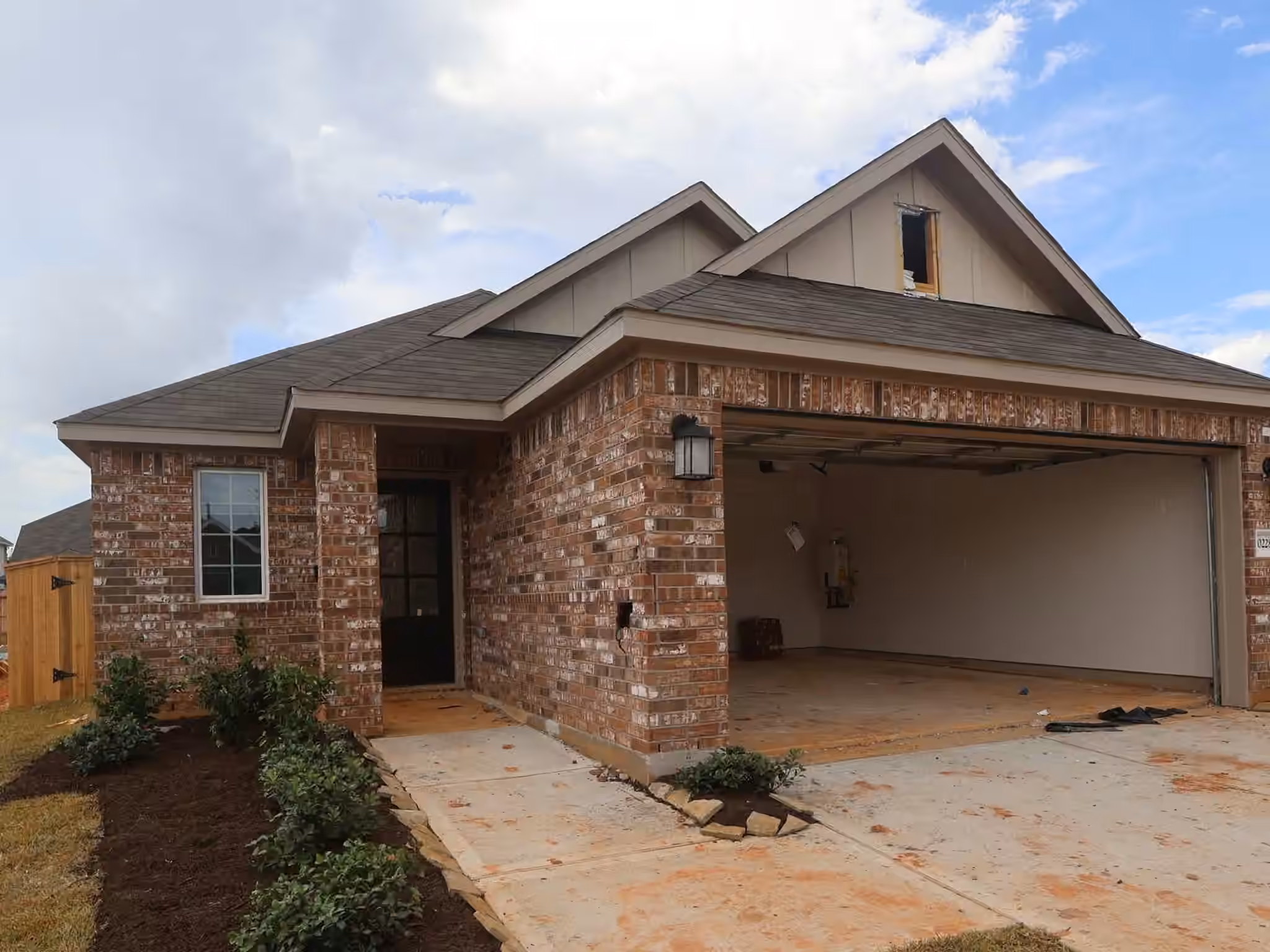 Photo 2 of 10228 Burton Path, Montgomery, TX