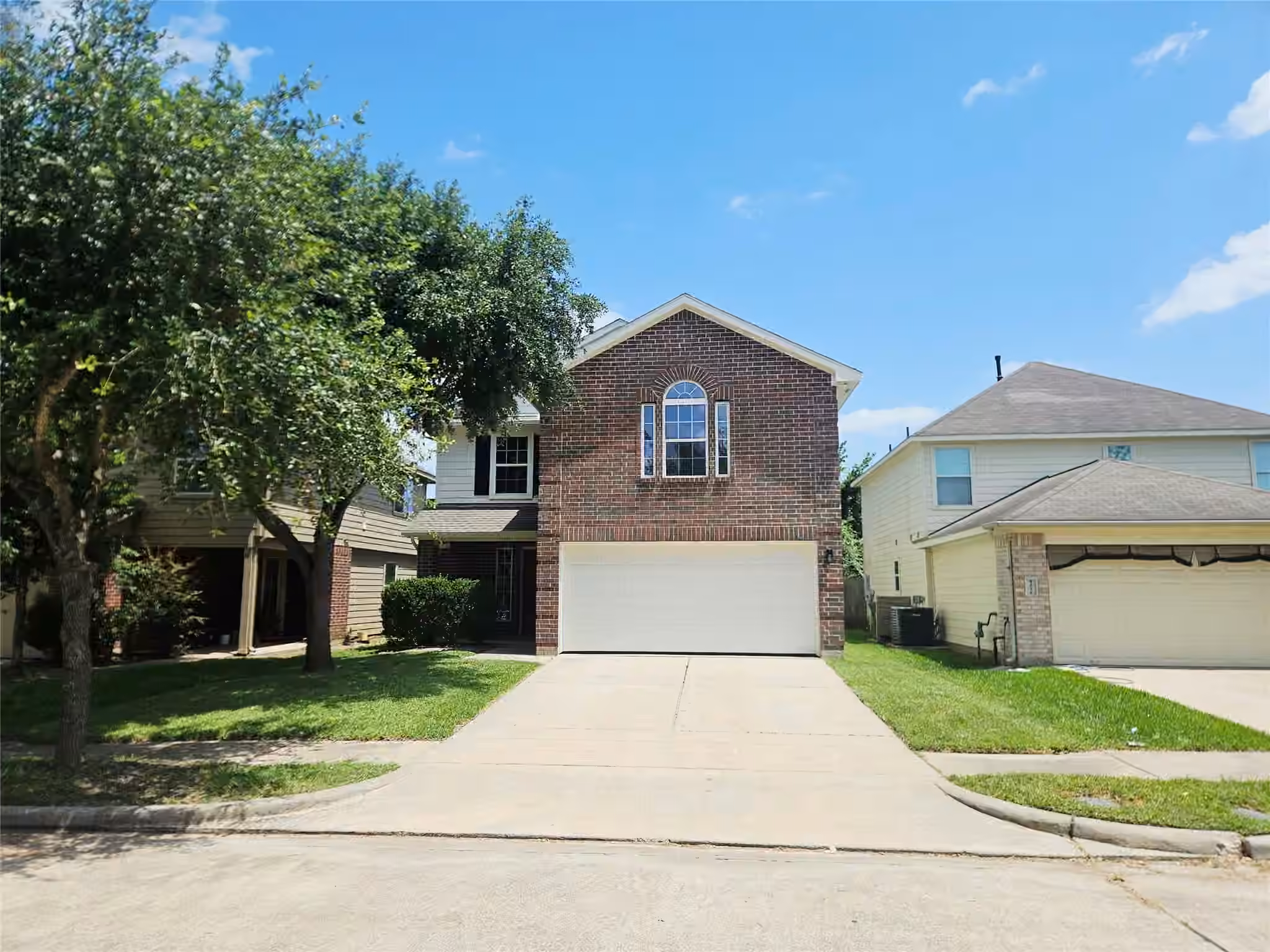 Photo 2 of 4227 Richmeadow Drive, Houston, TX