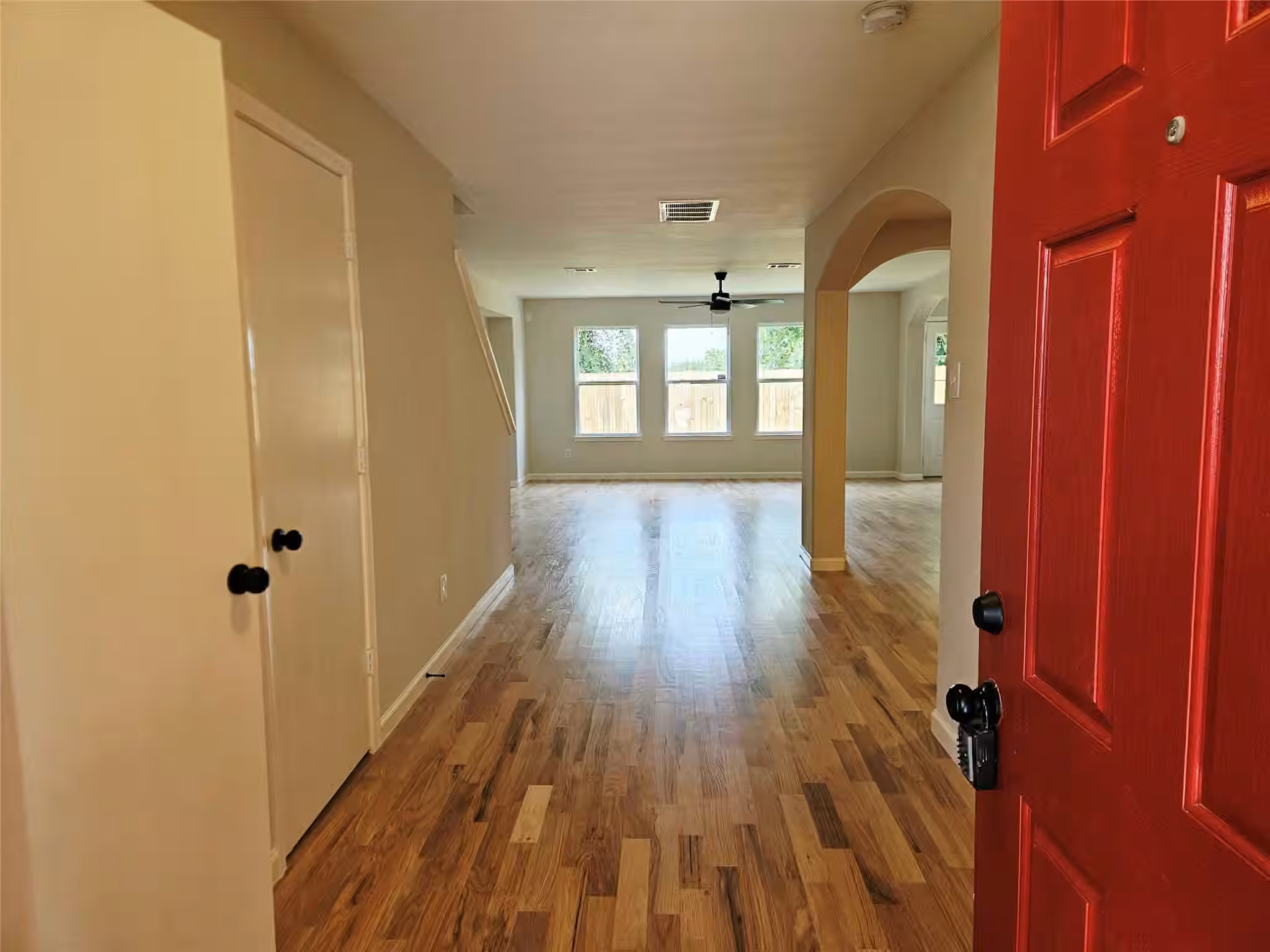 Photo 6 of 4227 Richmeadow Drive, Houston, TX