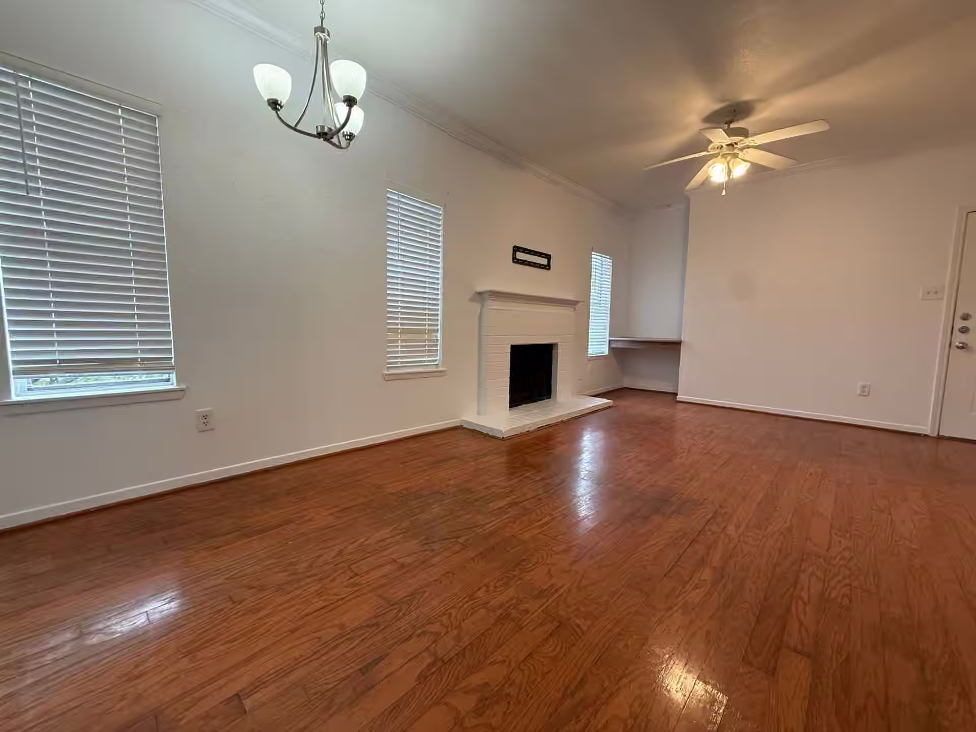 Photo 6 of 4041 Law Street 606, Houston, TX