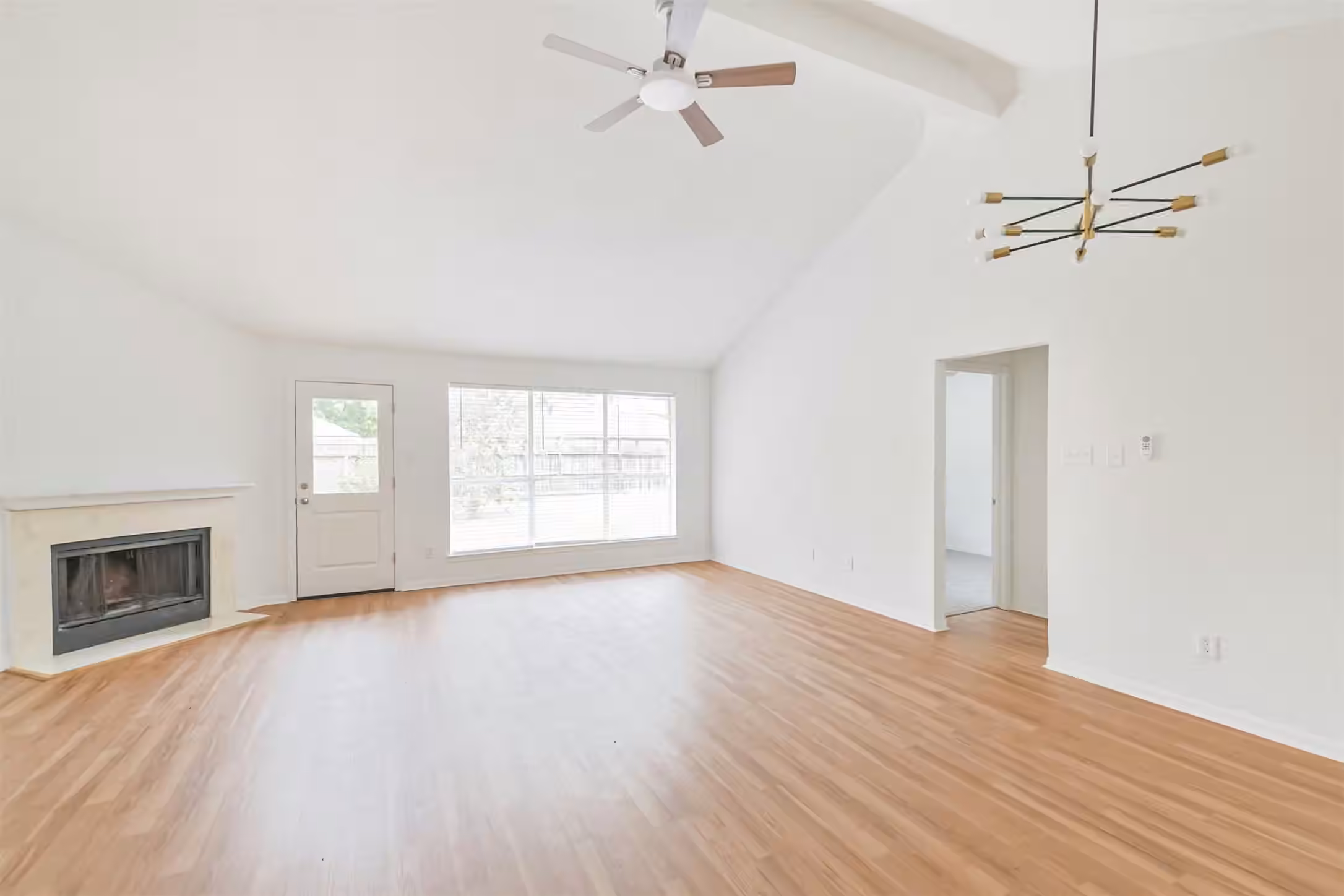 Photo 3 of 18710 Parfield Lane, Houston, TX