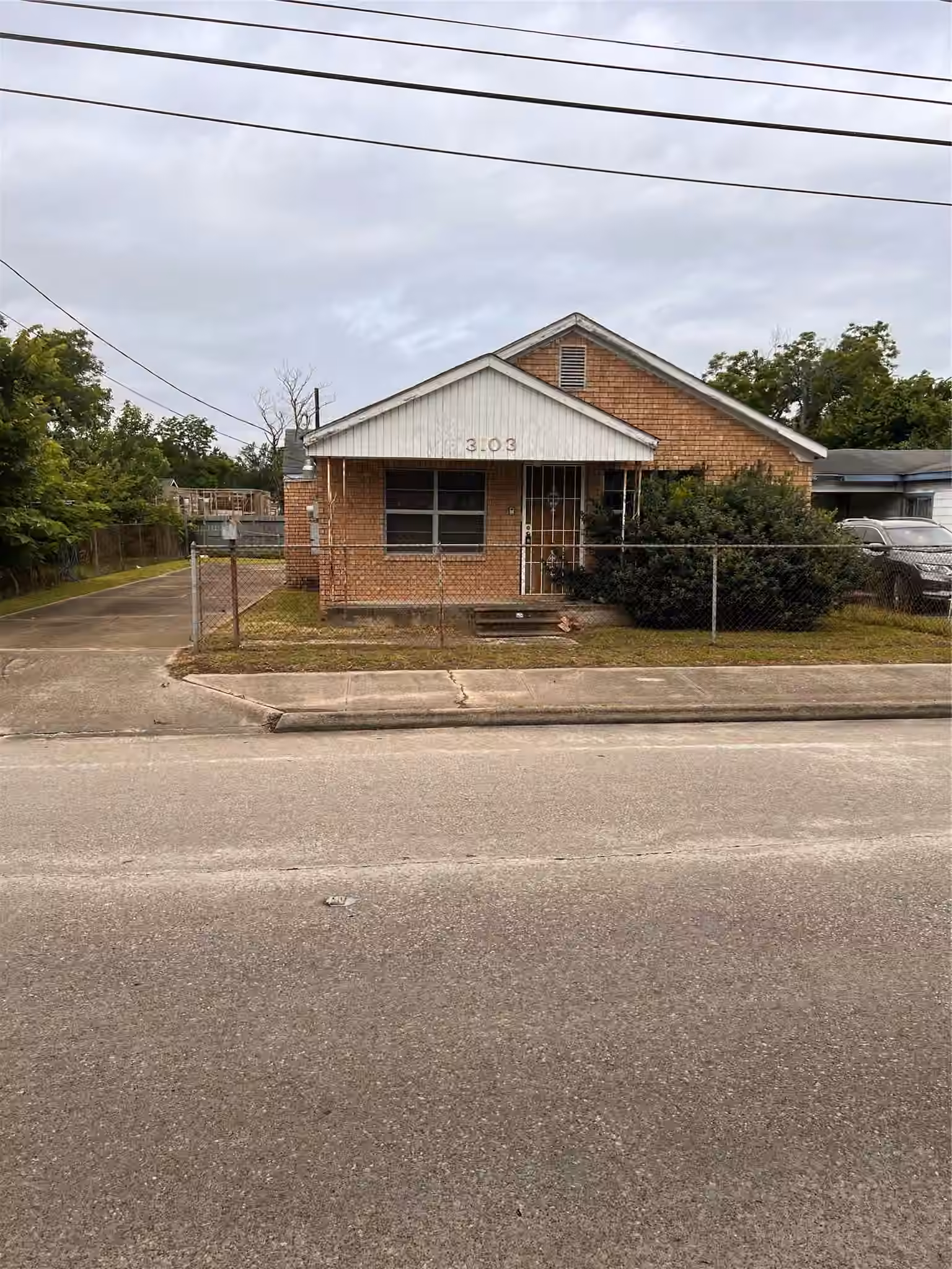 Photo of 3103 Altoona, Houston, TX 77026