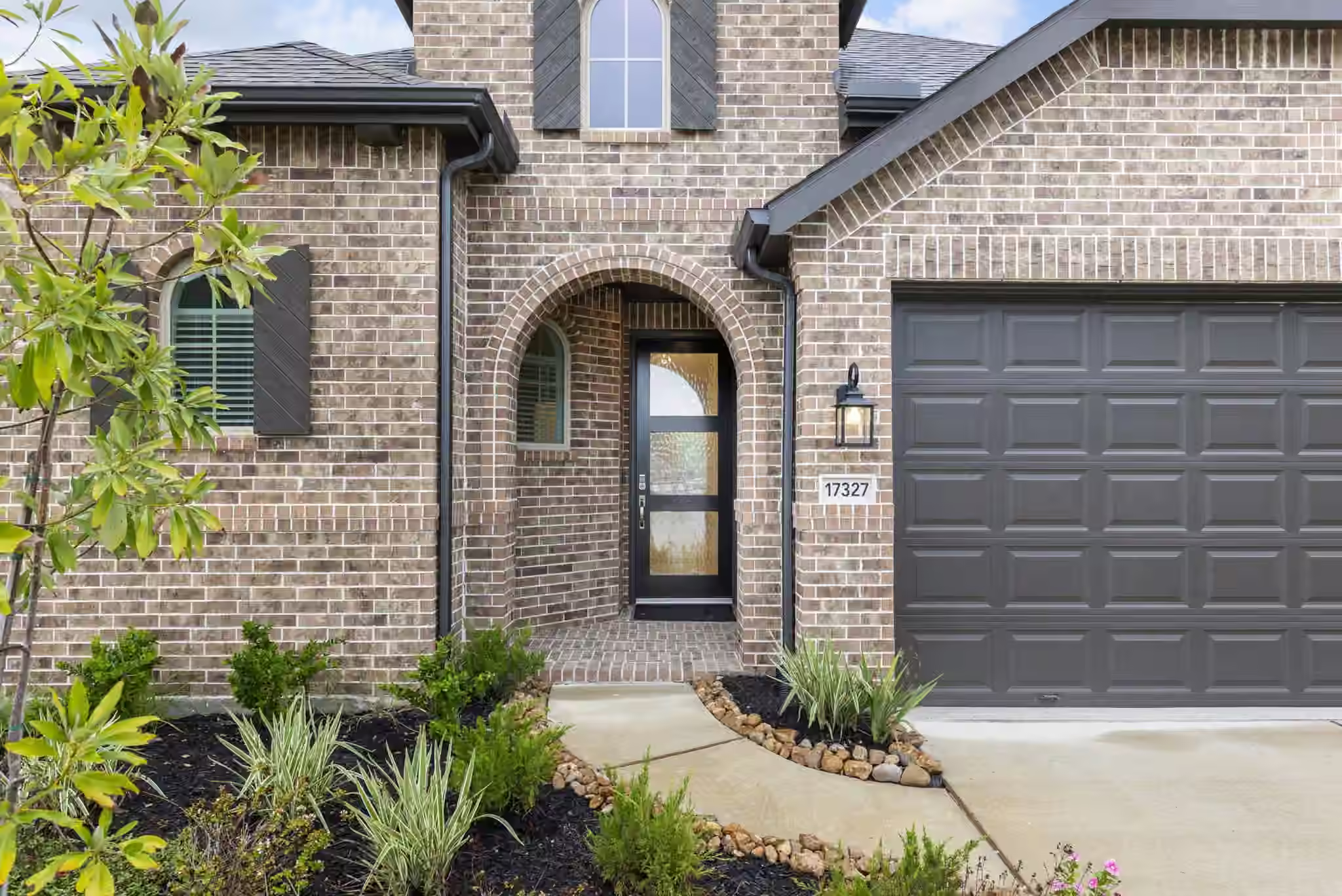 Photo 5 of 17327 Merigold Heights Drive, Conroe, TX