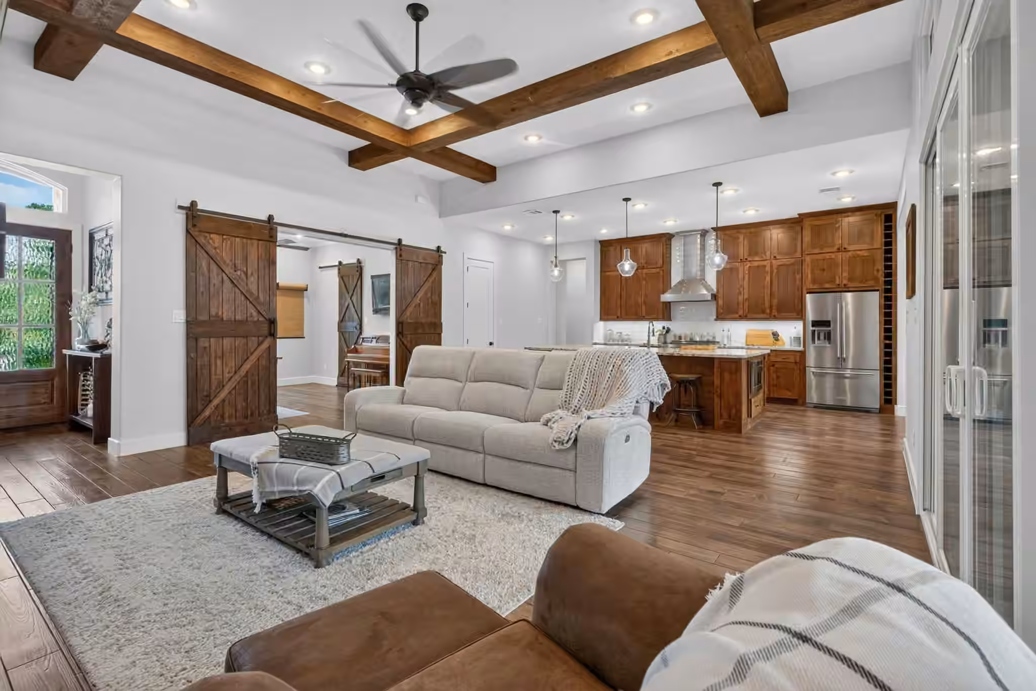 Photo 7 of 61 West Shore Lane, Montgomery, TX