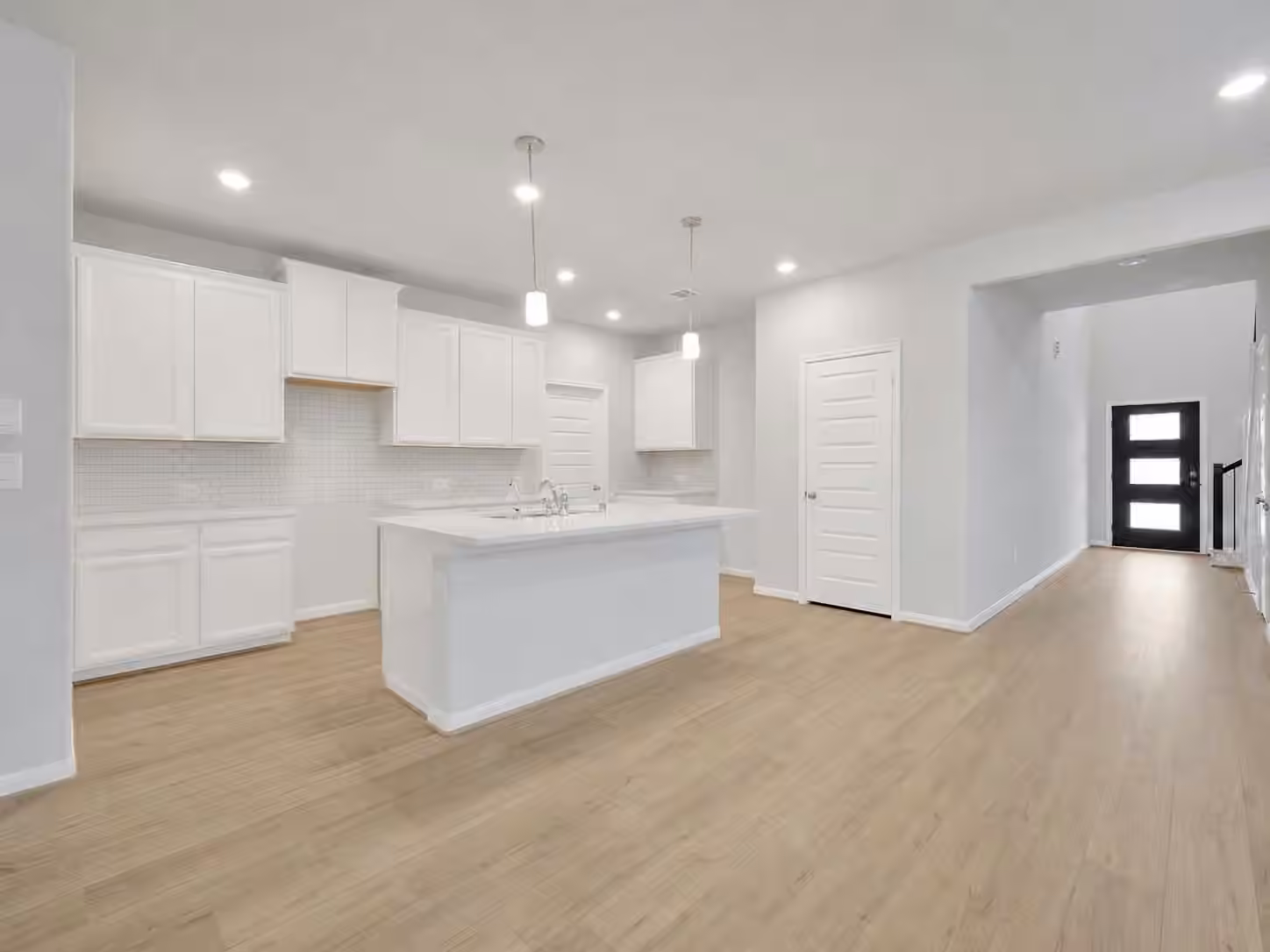 Photo 6 of 104 Clay Creek Lane, Montgomery, TX