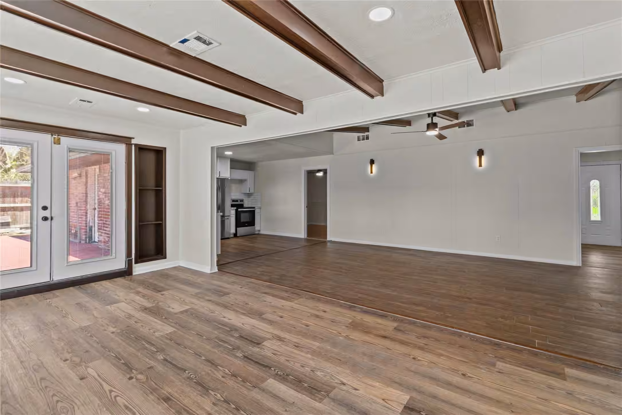 Photo 5 of 2304 Harper Drive, Pasadena, TX