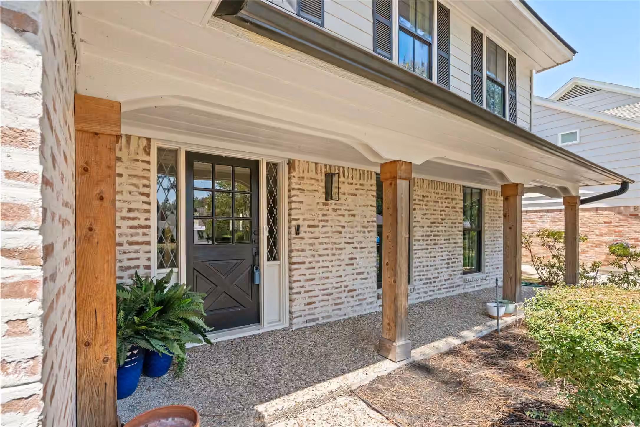 Photo 6 of 10830 Burgoyne Road, Houston, TX