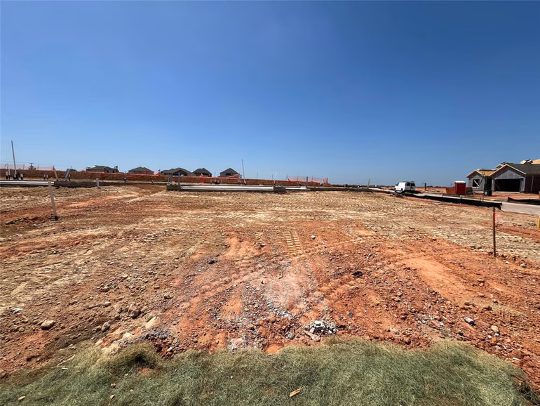 Photo 2 of 3017 Desert Rose Lane, Waller, TX