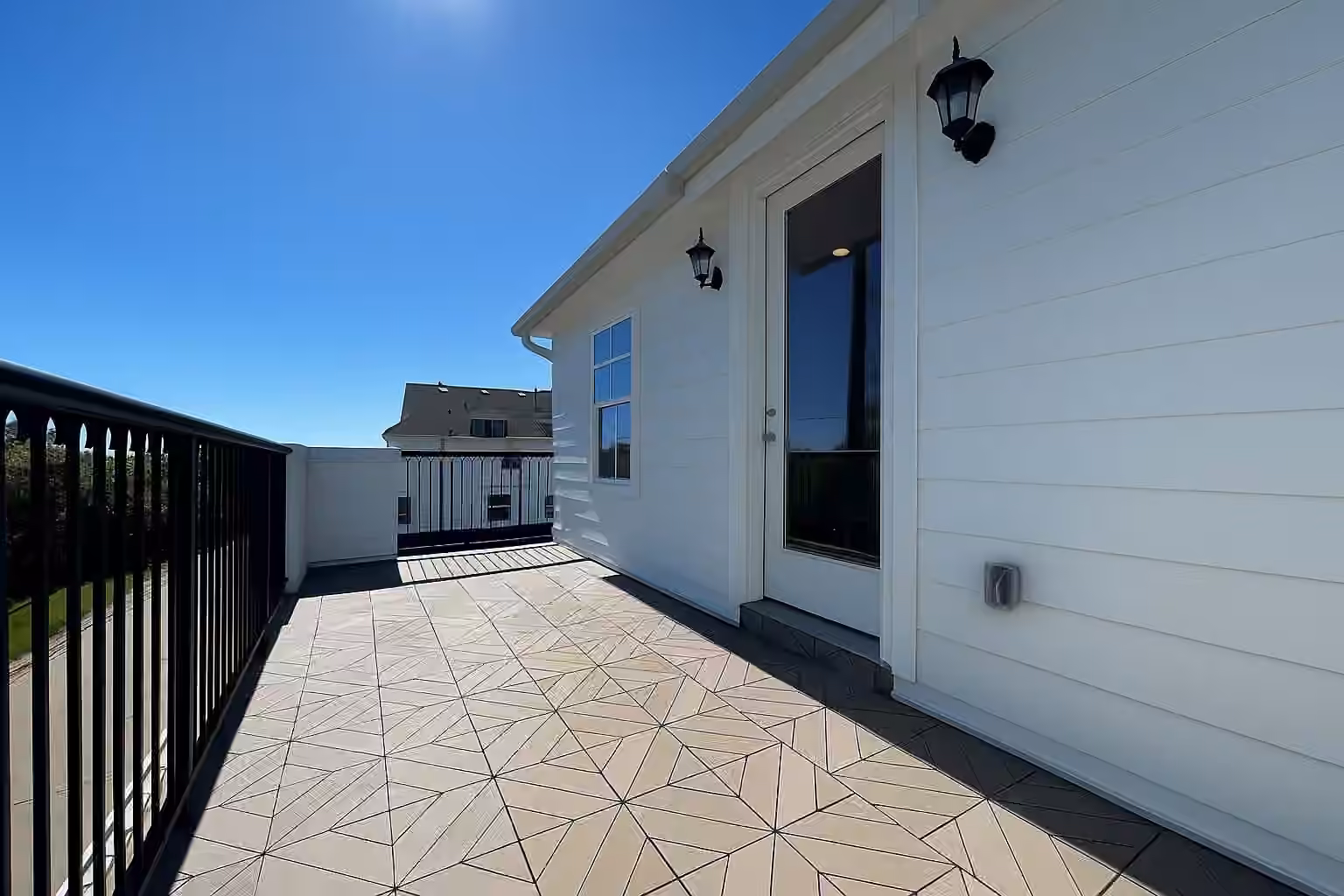 Photo 7 of 739 Bringhurst Street, Houston, TX