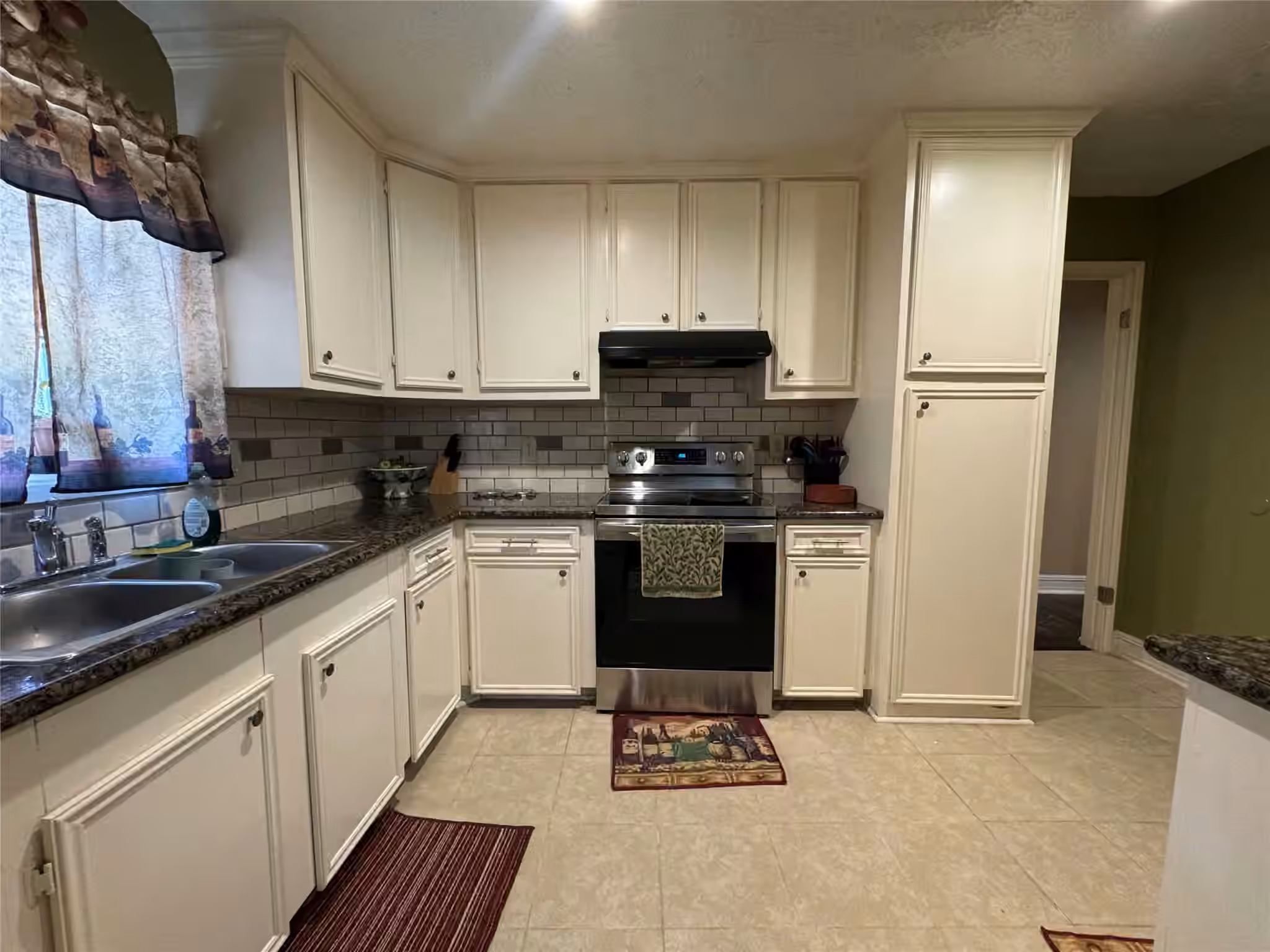 Photo 2 of 6111 Beldart Street, Houston, TX