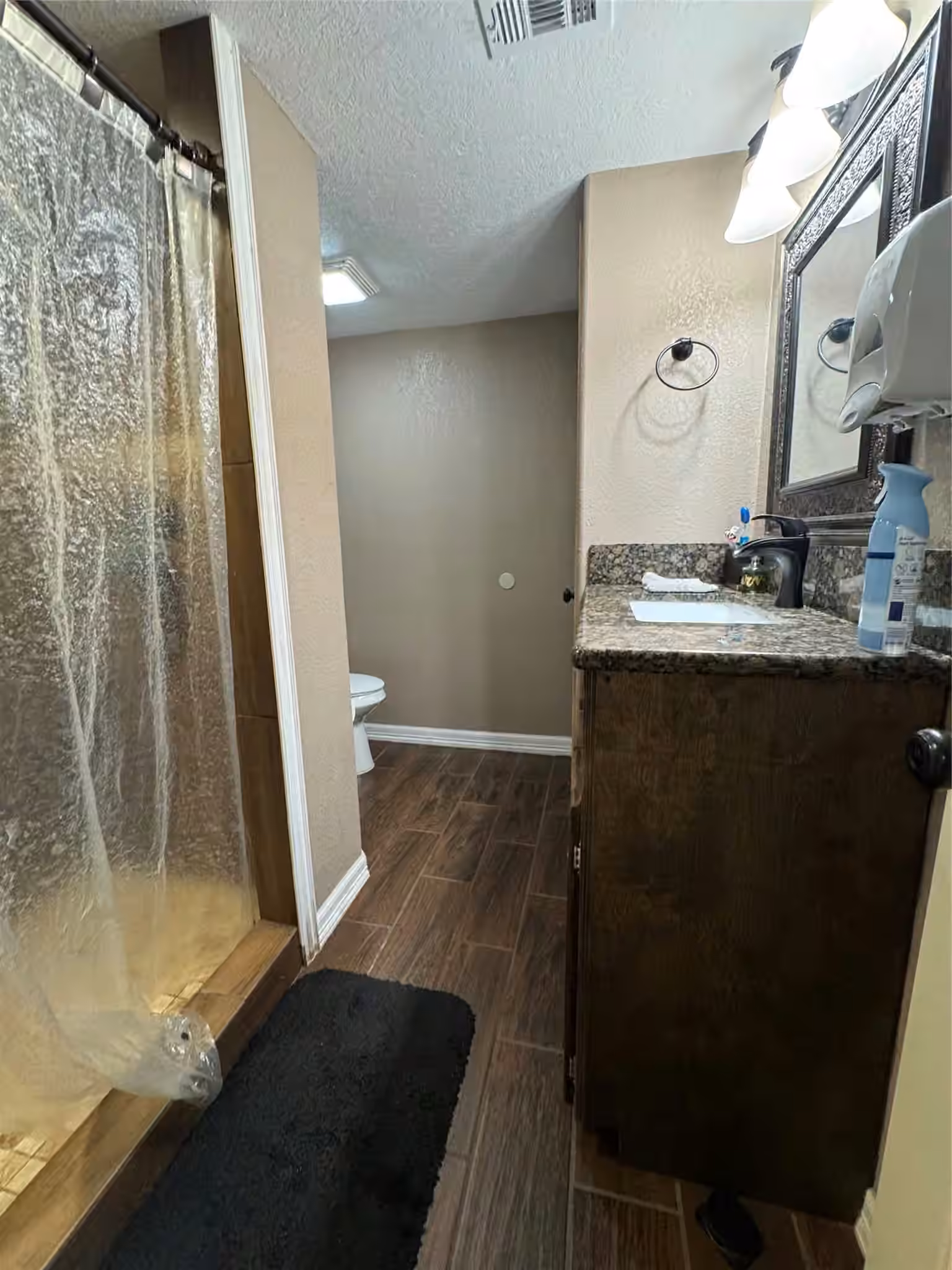 Photo 7 of 6111 Beldart Street, Houston, TX