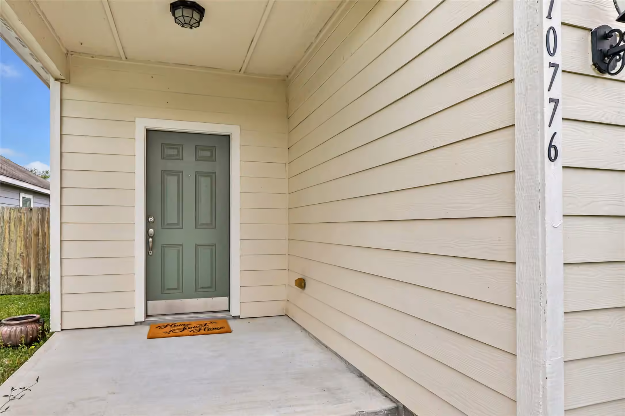 Photo 2 of 10776 S Lake Mist Lane, Willis, TX