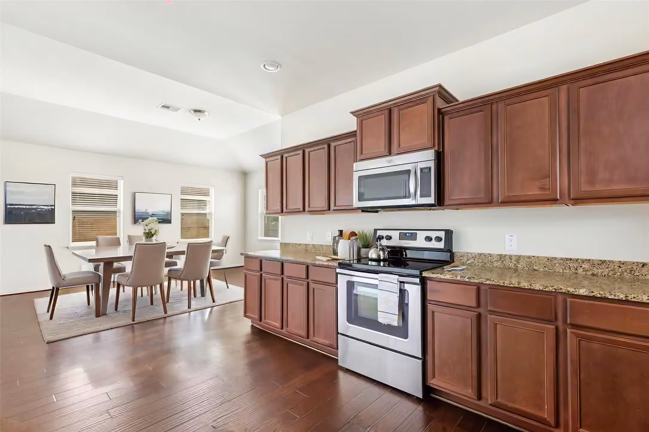 Photo 5 of 10776 S Lake Mist Lane, Willis, TX