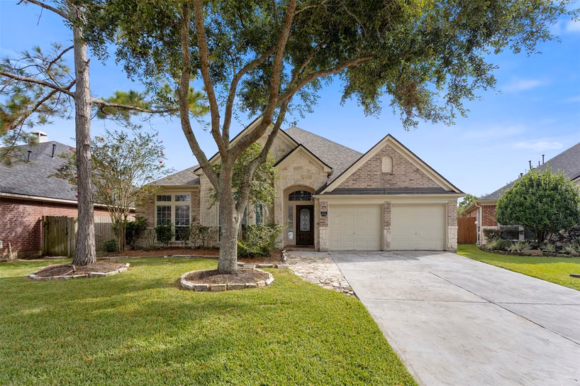Photo of 6111 Windsor Chase Lane, League City, TX