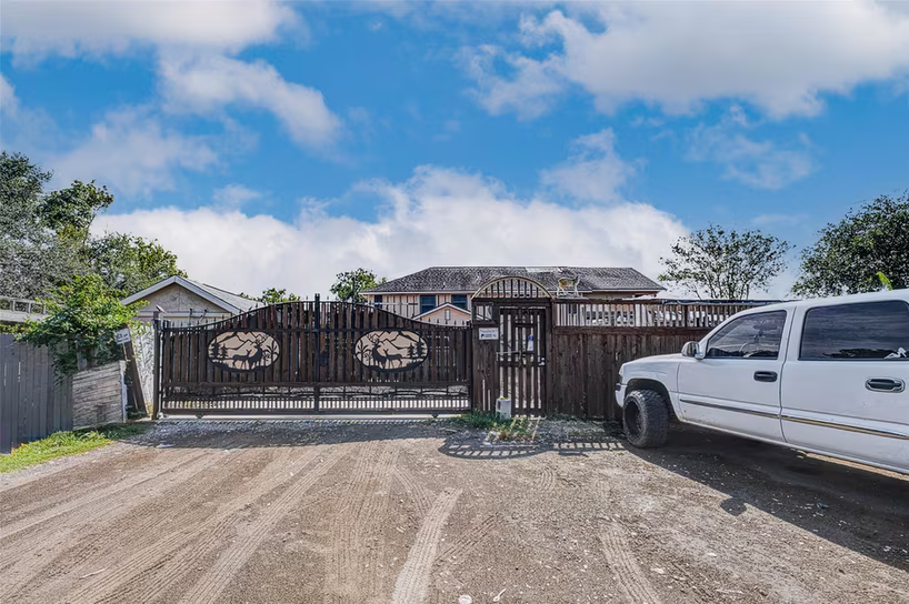 Photo of 3623 Inez Street, Fresno, TX