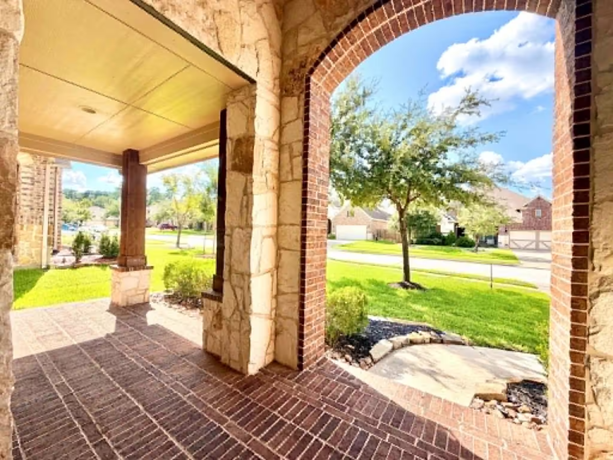 Photo 2 of 9515 Chaddington Court, Tomball, TX